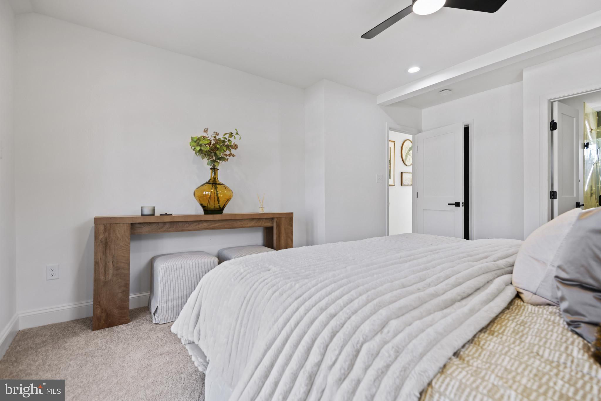 EDNOR GARDENS - LAKESIDE - Residential