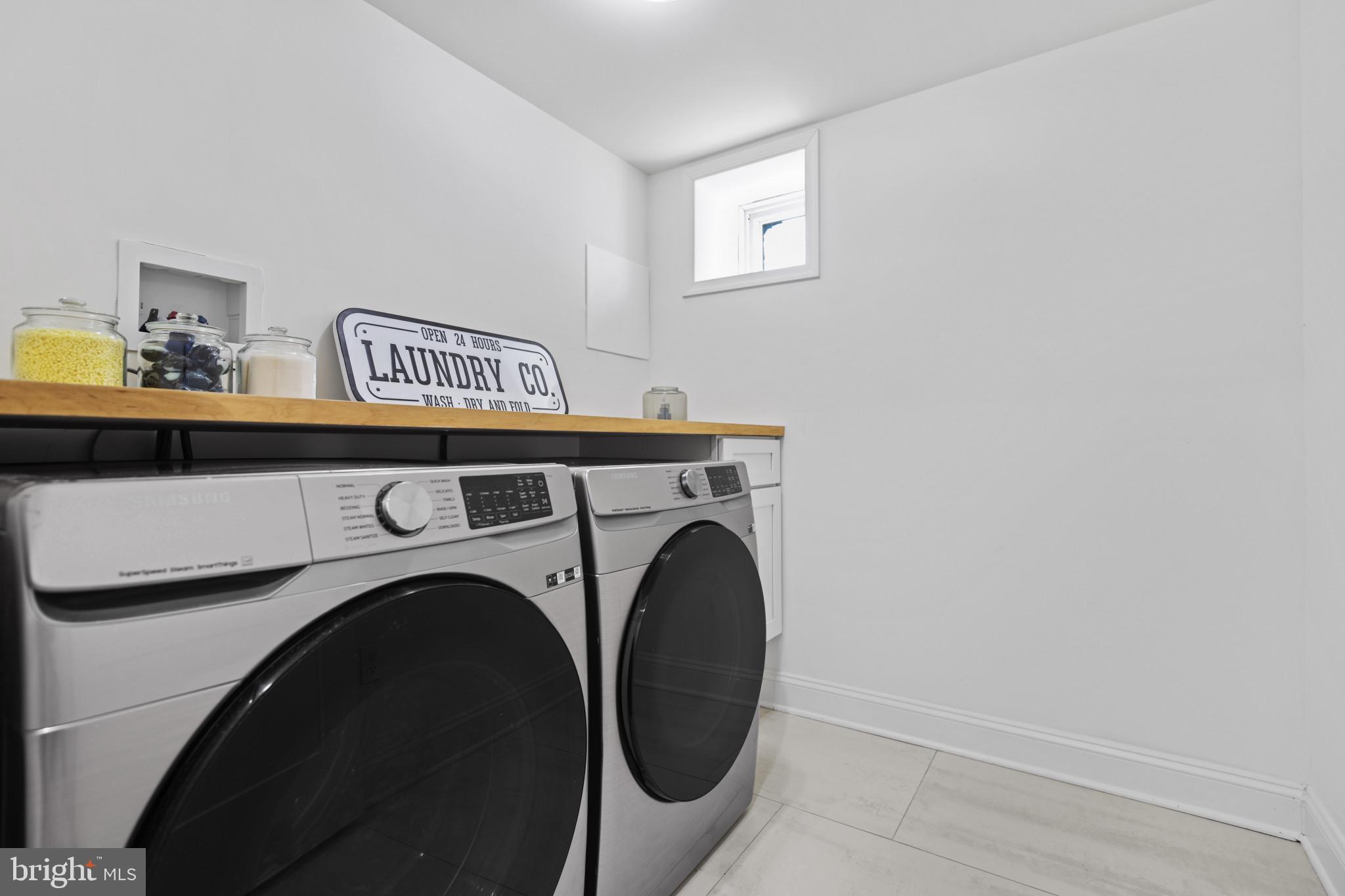EDNOR GARDENS - LAKESIDE - Residential