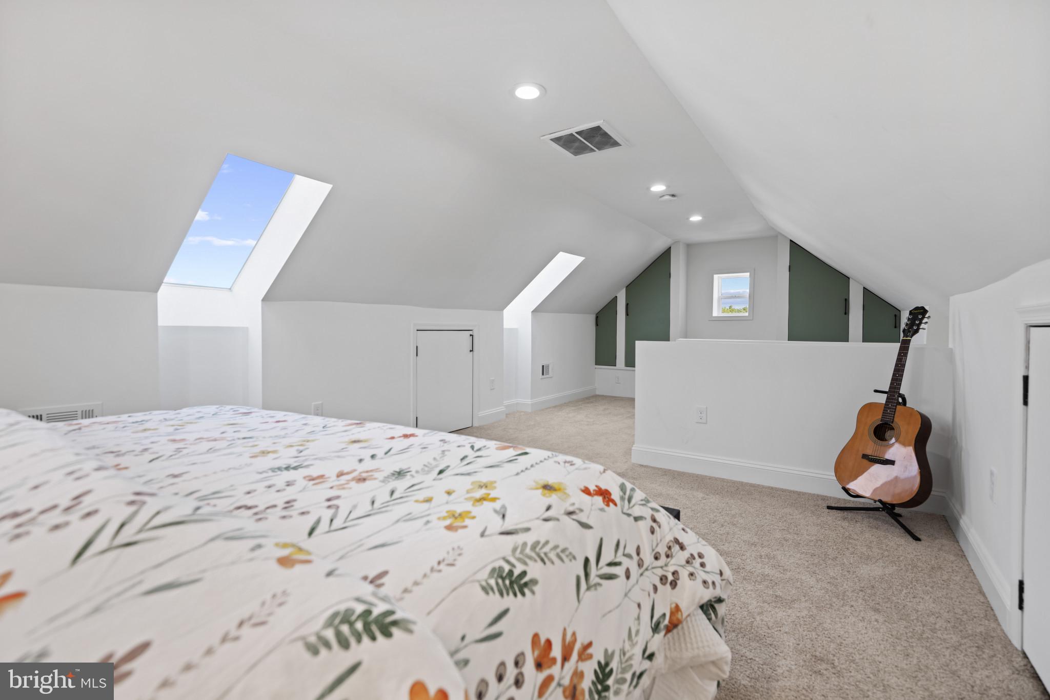 EDNOR GARDENS - LAKESIDE - Residential