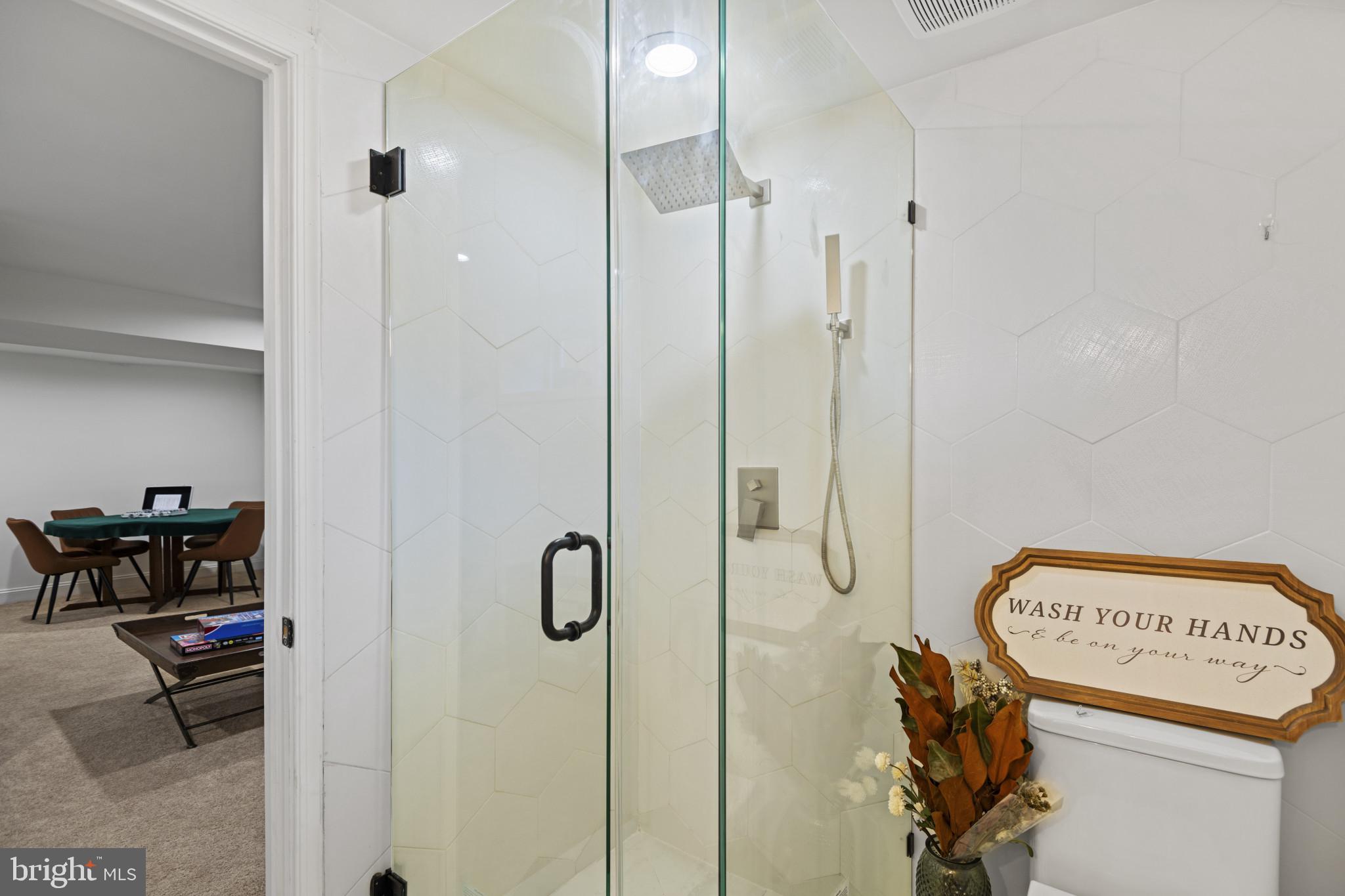 EDNOR GARDENS - LAKESIDE - Residential