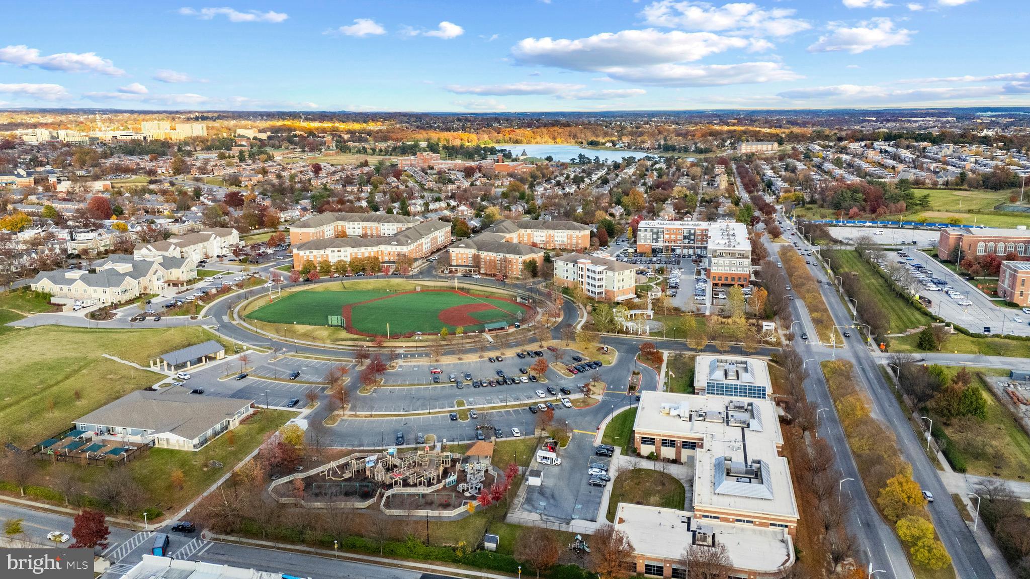 EDNOR GARDENS - LAKESIDE - Residential