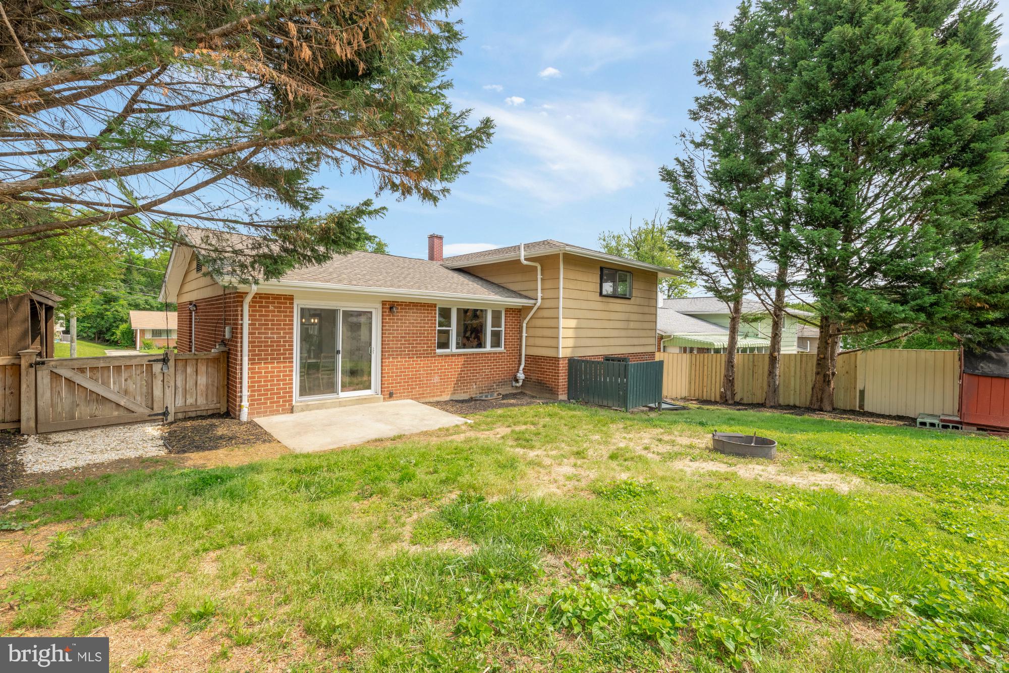 FRANKLIN KNOLLS - Residential