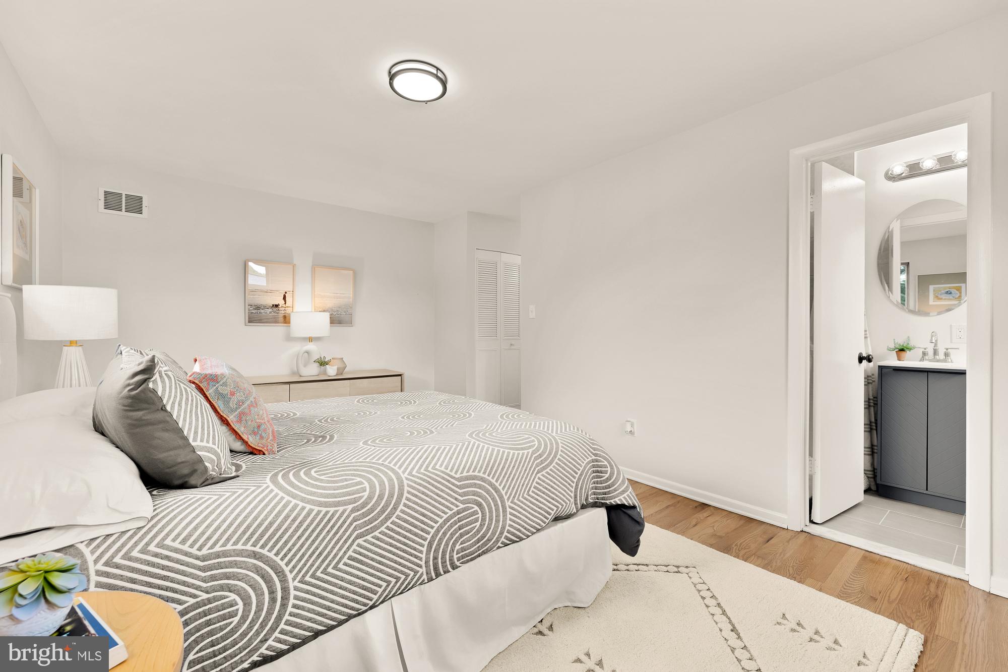 FRANKLIN KNOLLS - Residential