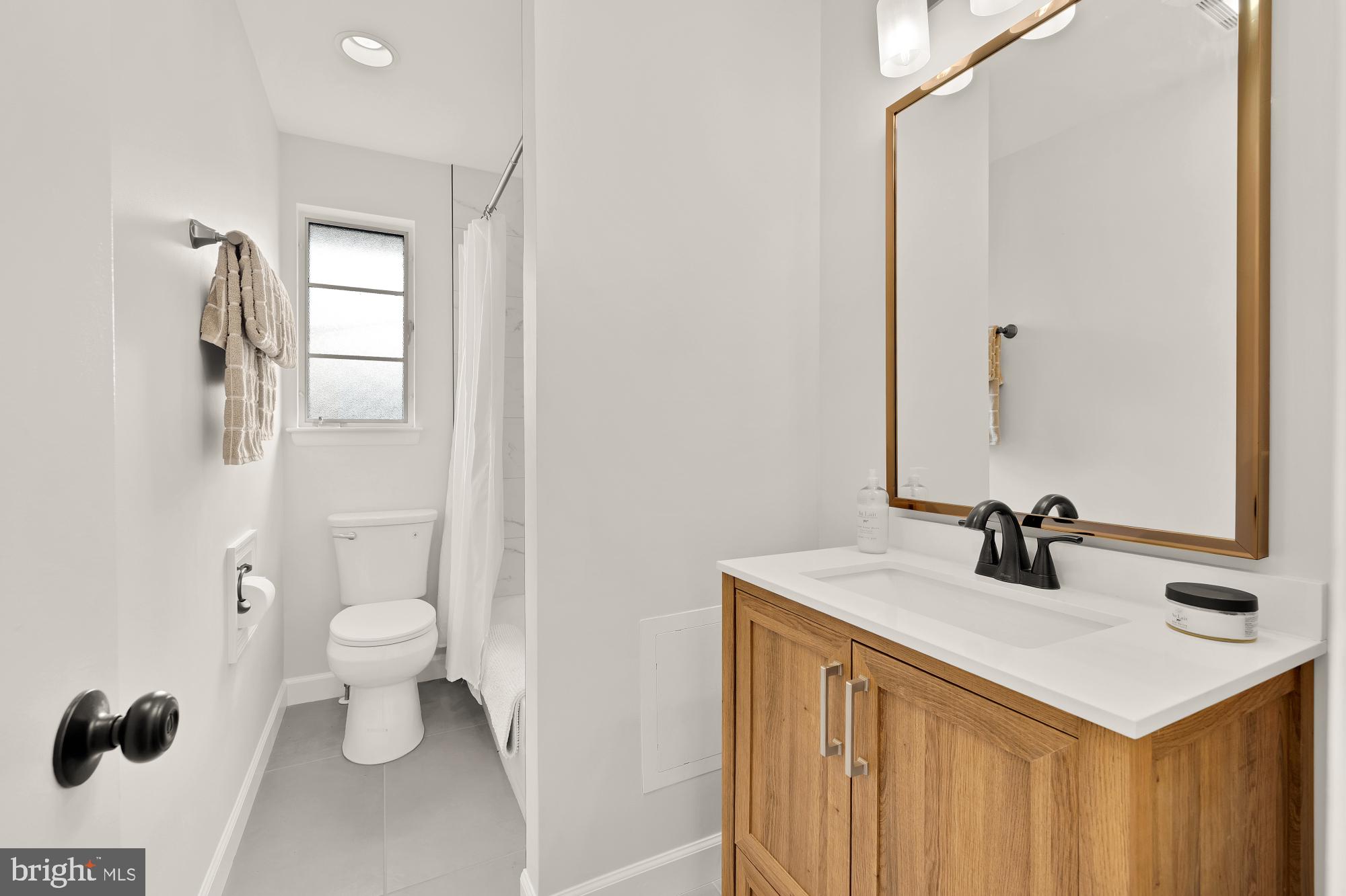 FRANKLIN KNOLLS - Residential