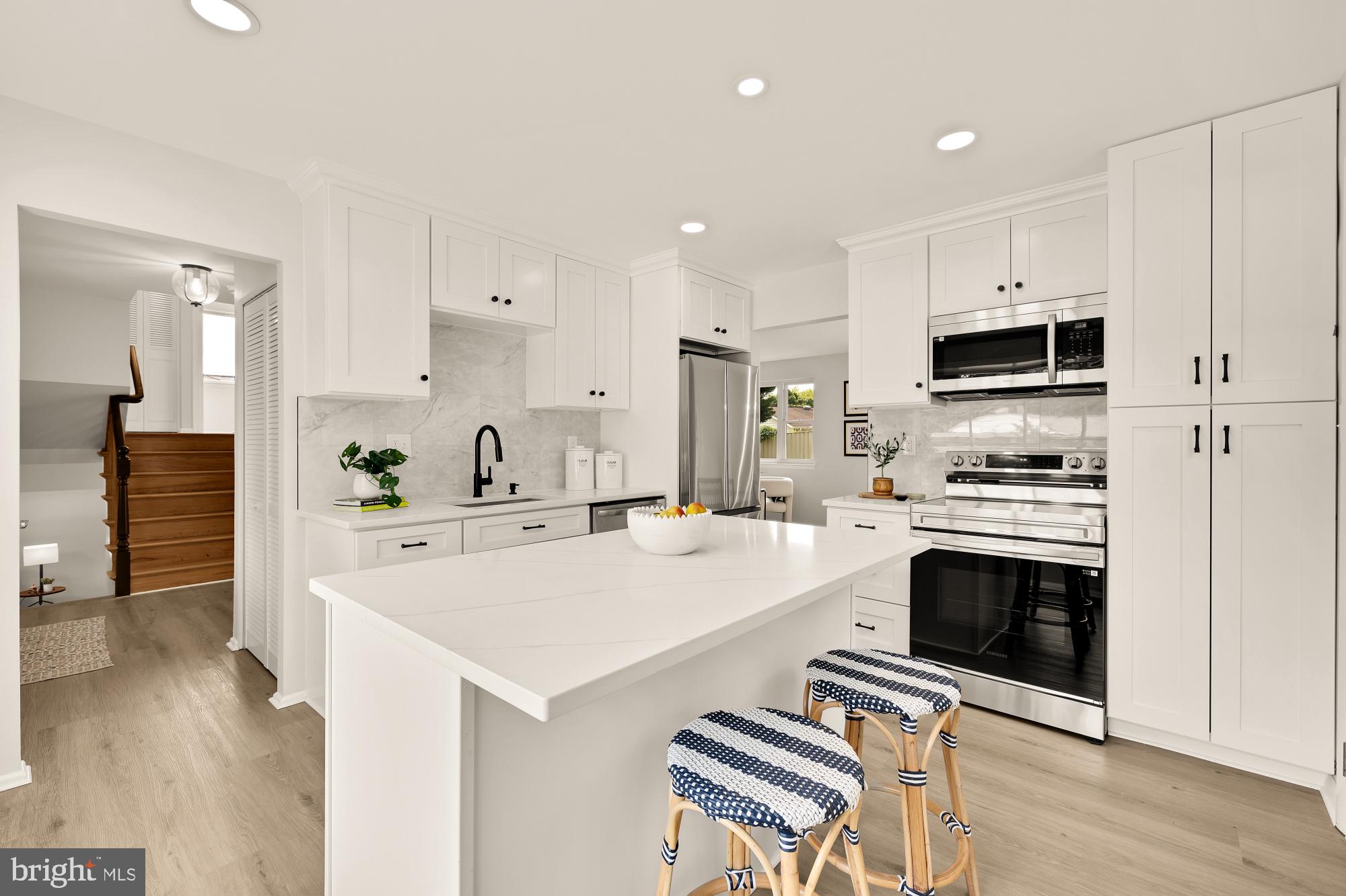 FRANKLIN KNOLLS - Residential