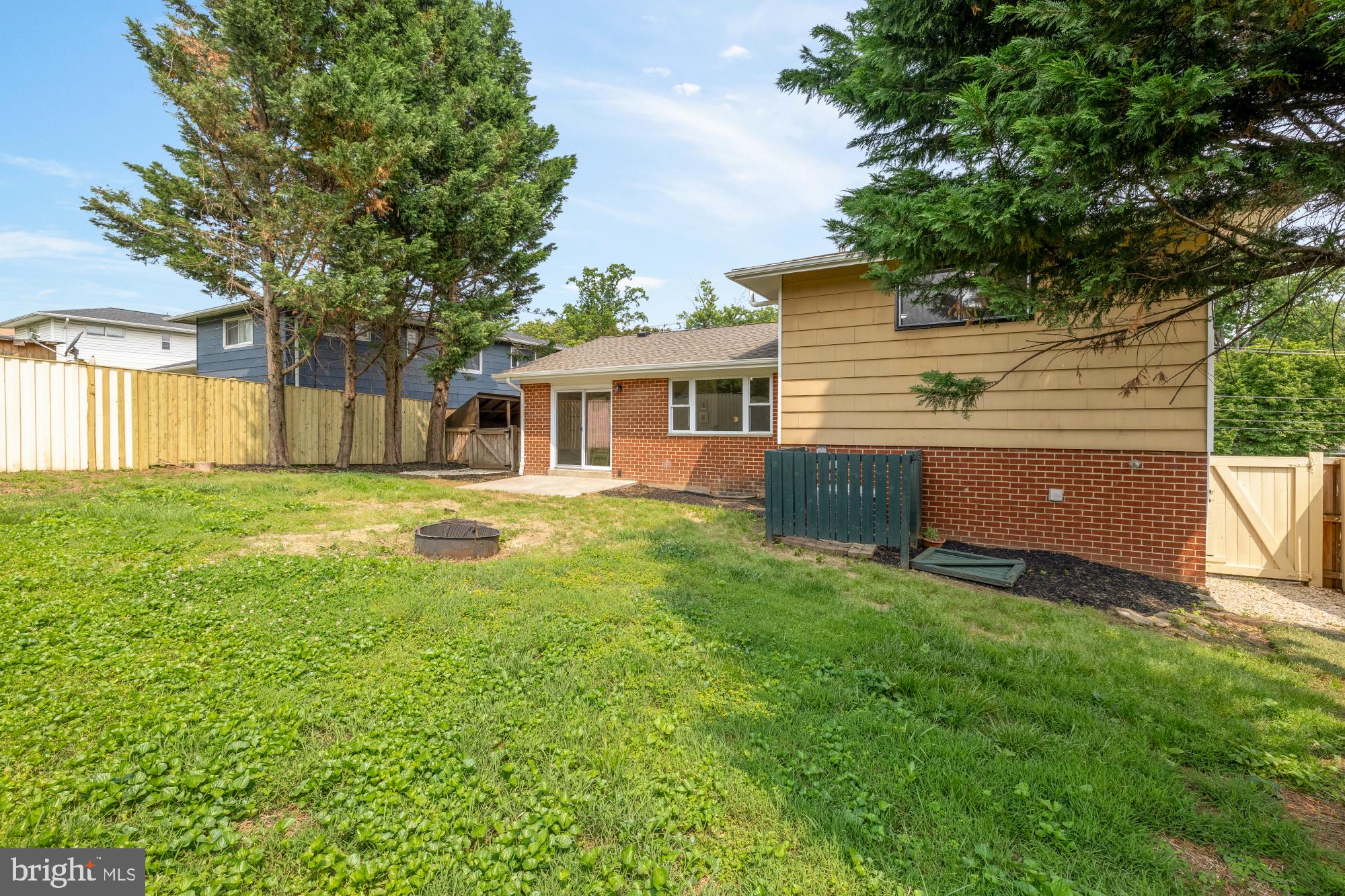 FRANKLIN KNOLLS - Residential