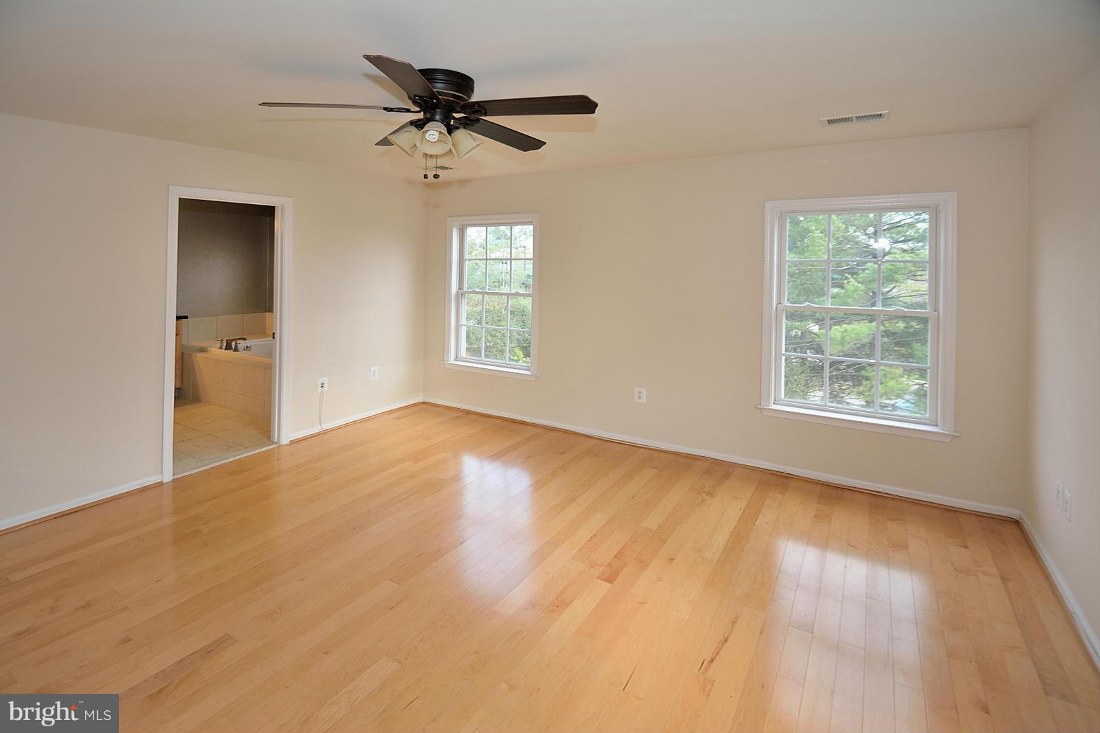 VILLAGE AT HERNDON MILLS - Residential Lease