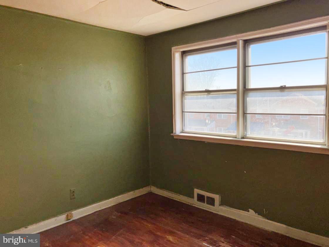 RAMBLEWOOD - Residential