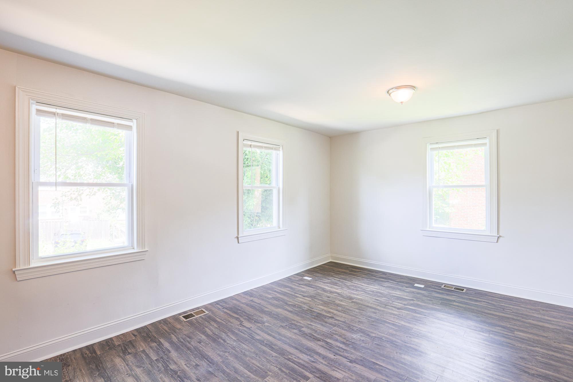 CEDARCROFT HISTORIC DISTRICT - Residential Lease