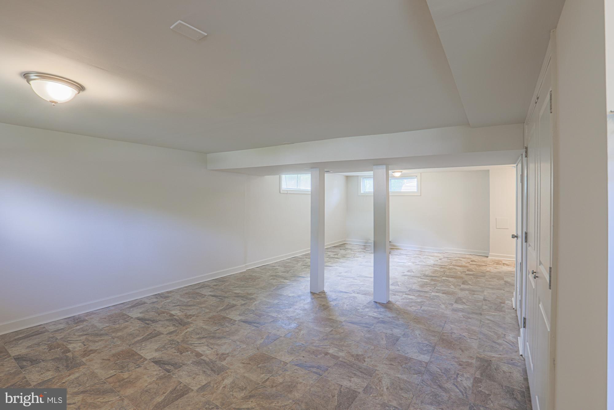 CEDARCROFT HISTORIC DISTRICT - Residential Lease