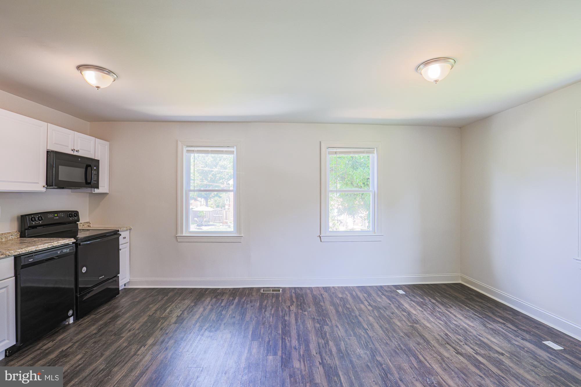 CEDARCROFT HISTORIC DISTRICT - Residential Lease