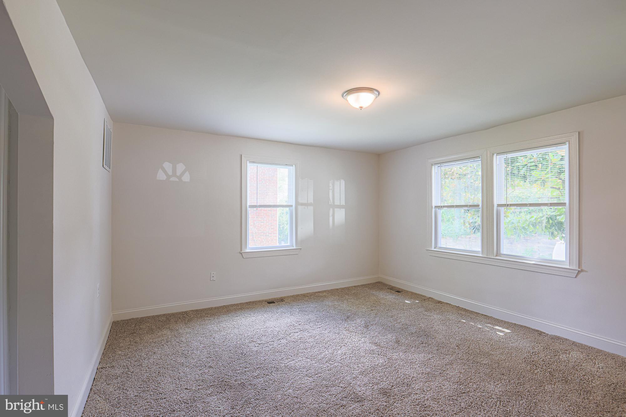 CEDARCROFT HISTORIC DISTRICT - Residential Lease