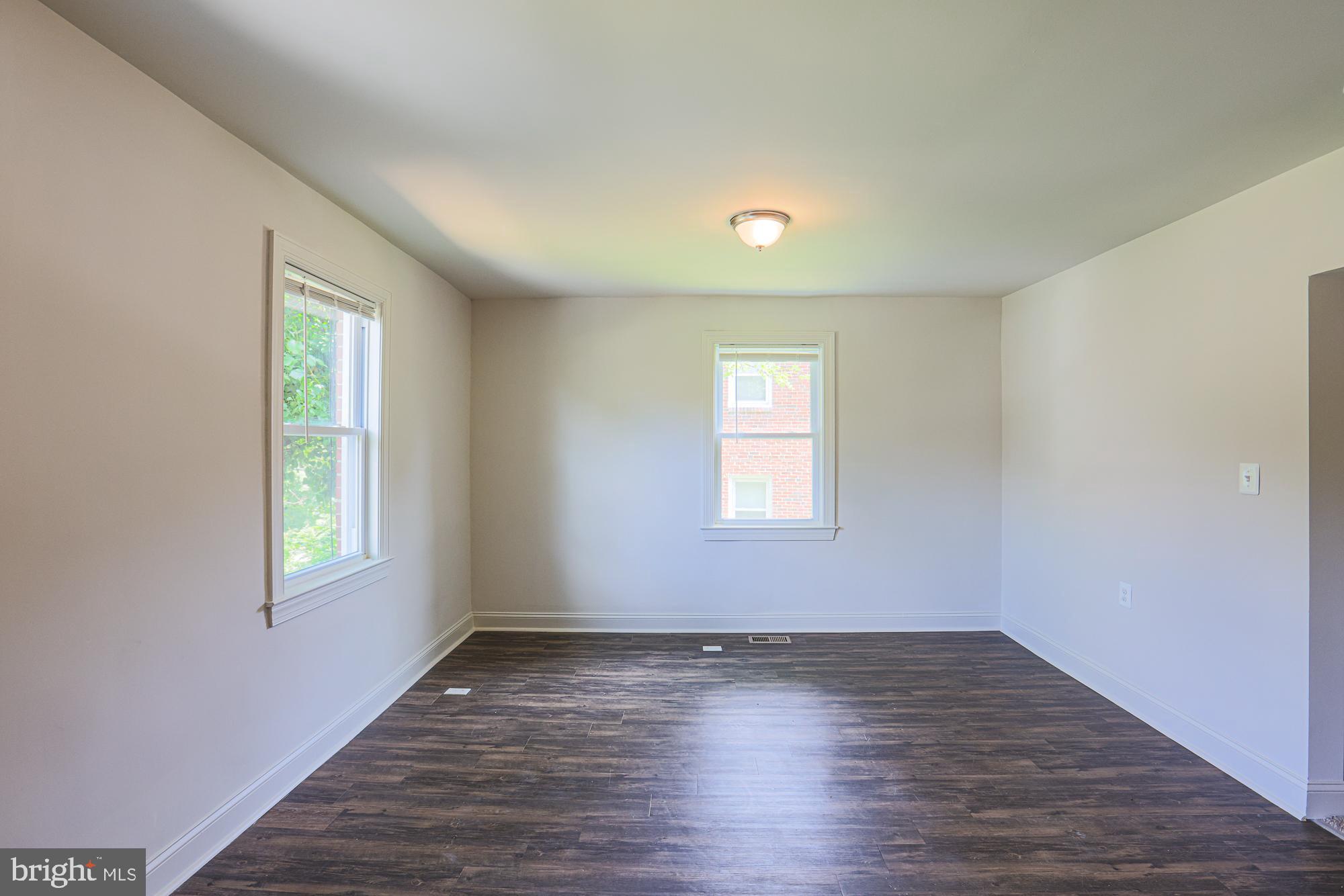 CEDARCROFT HISTORIC DISTRICT - Residential Lease