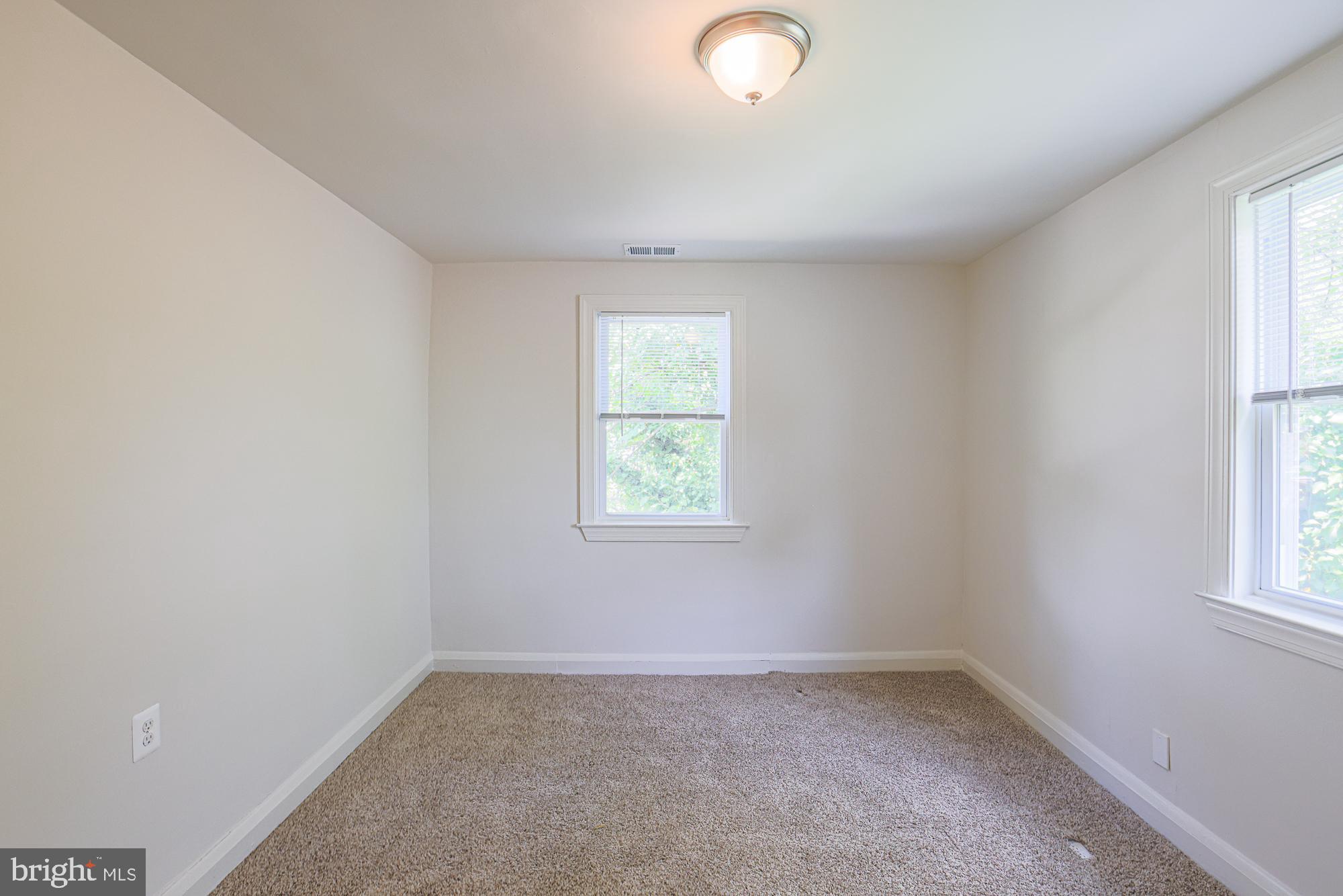 CEDARCROFT HISTORIC DISTRICT - Residential Lease