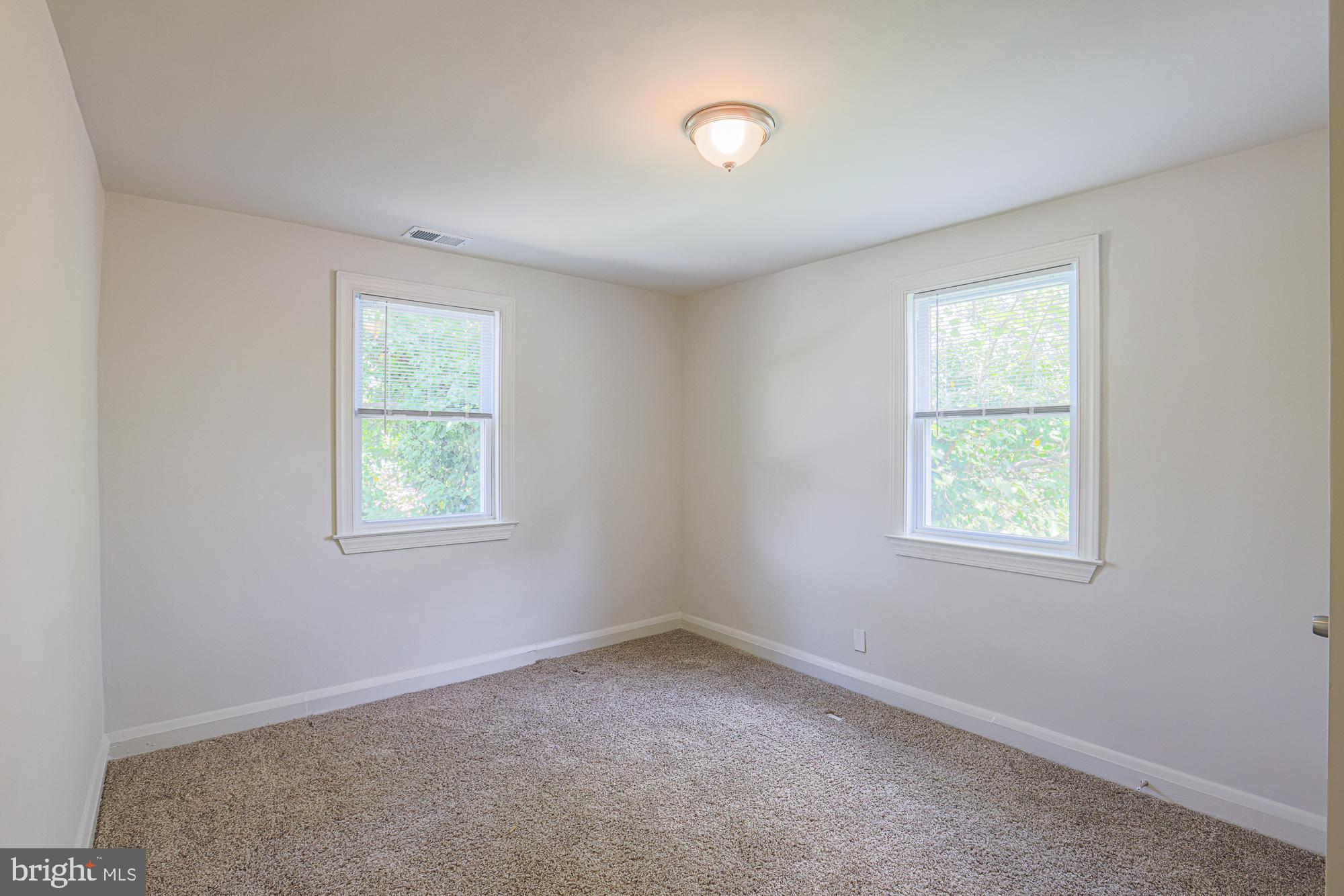 CEDARCROFT HISTORIC DISTRICT - Residential Lease