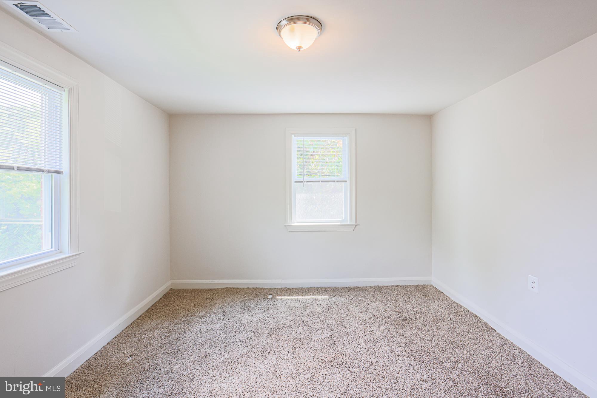 CEDARCROFT HISTORIC DISTRICT - Residential Lease