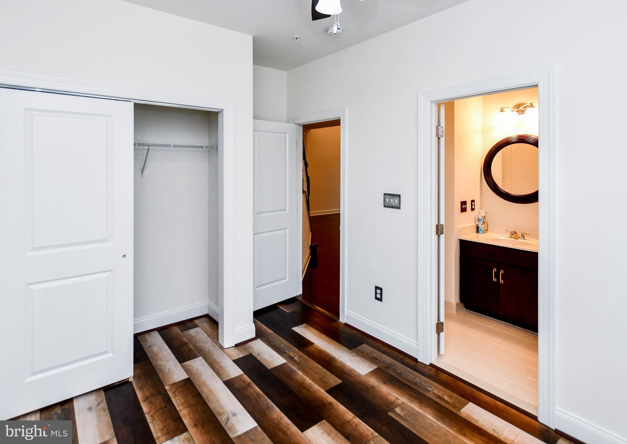 MIKLASZ PROPERTY - Residential