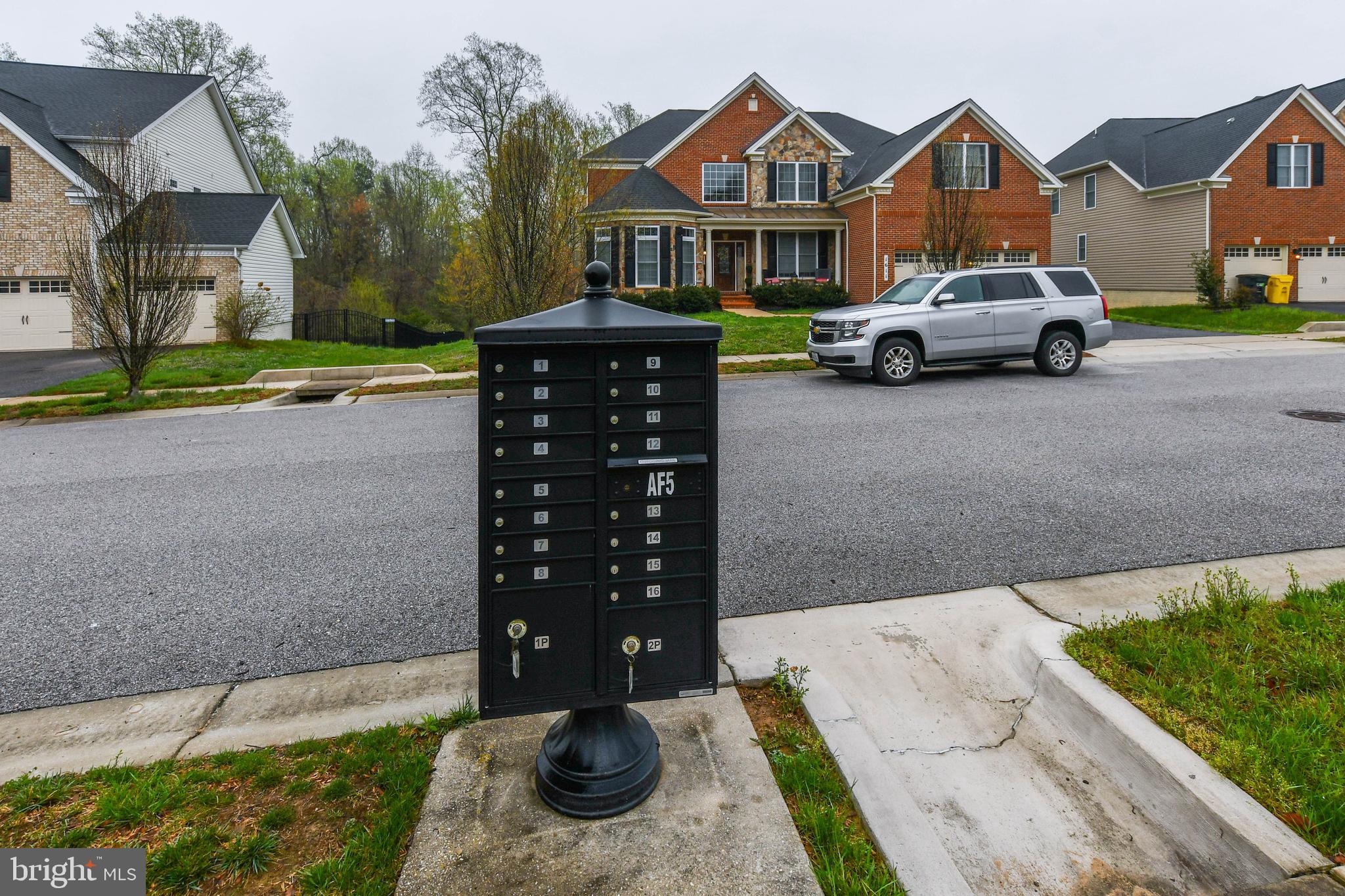 MIKLASZ PROPERTY - Residential