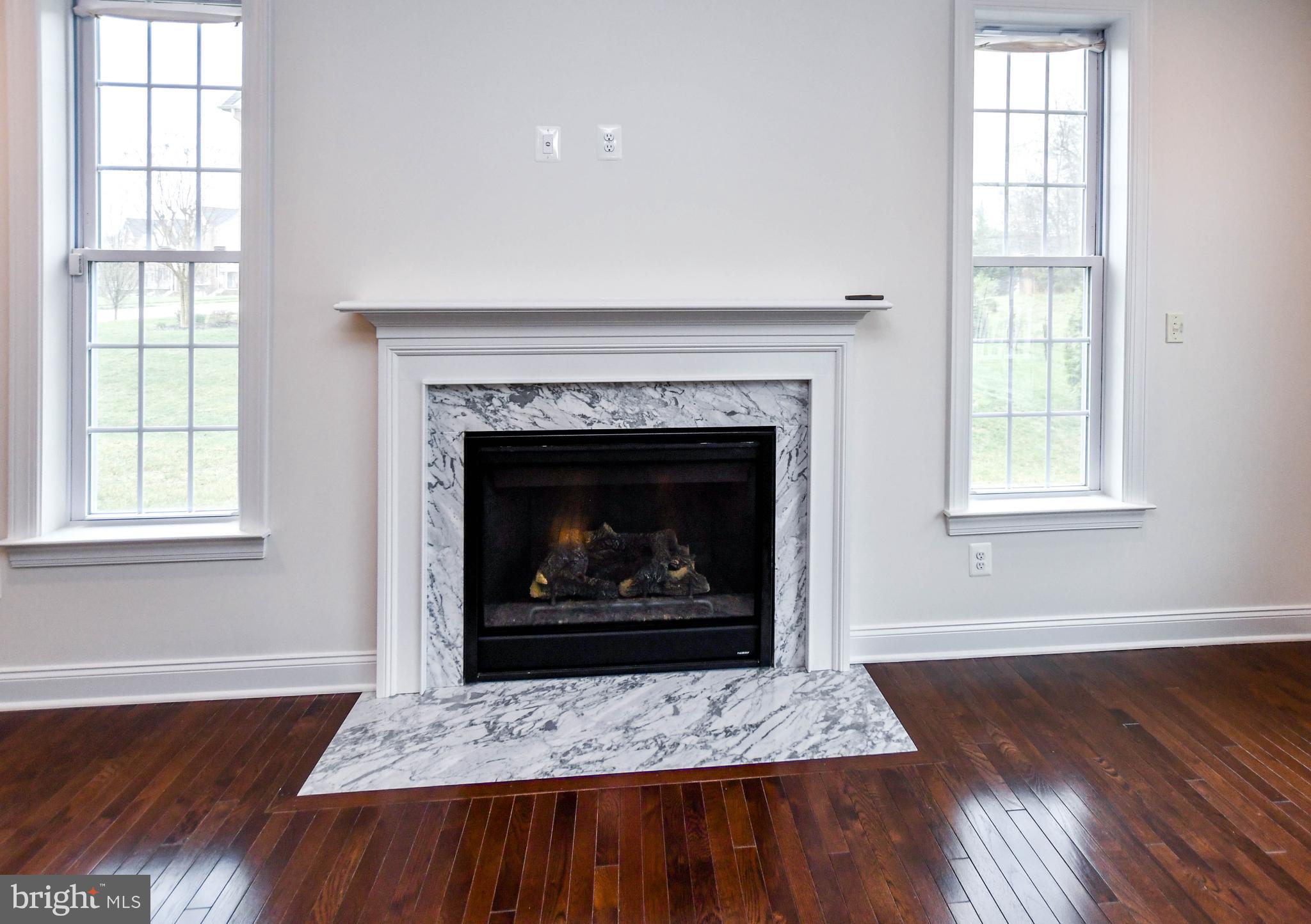 MIKLASZ PROPERTY - Residential