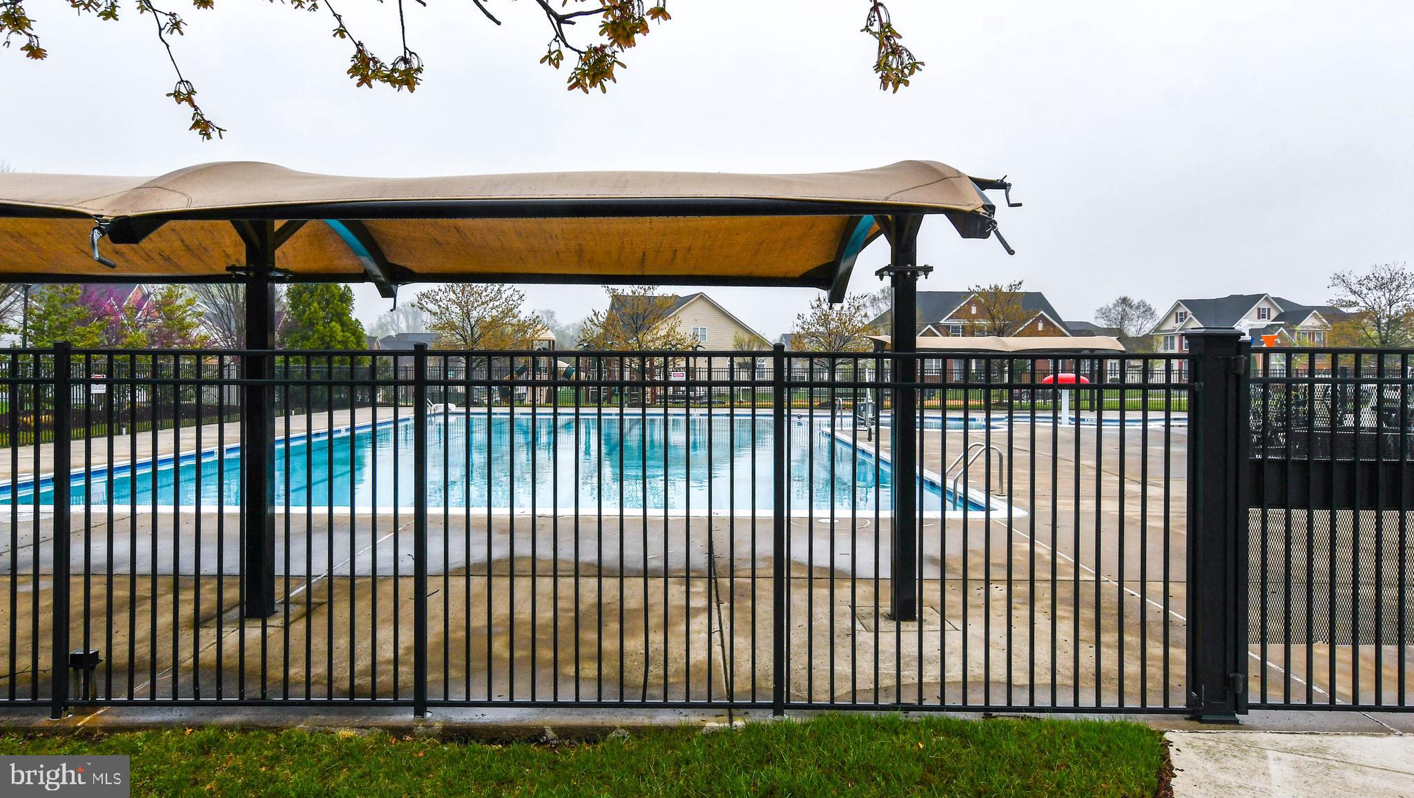 MIKLASZ PROPERTY - Residential