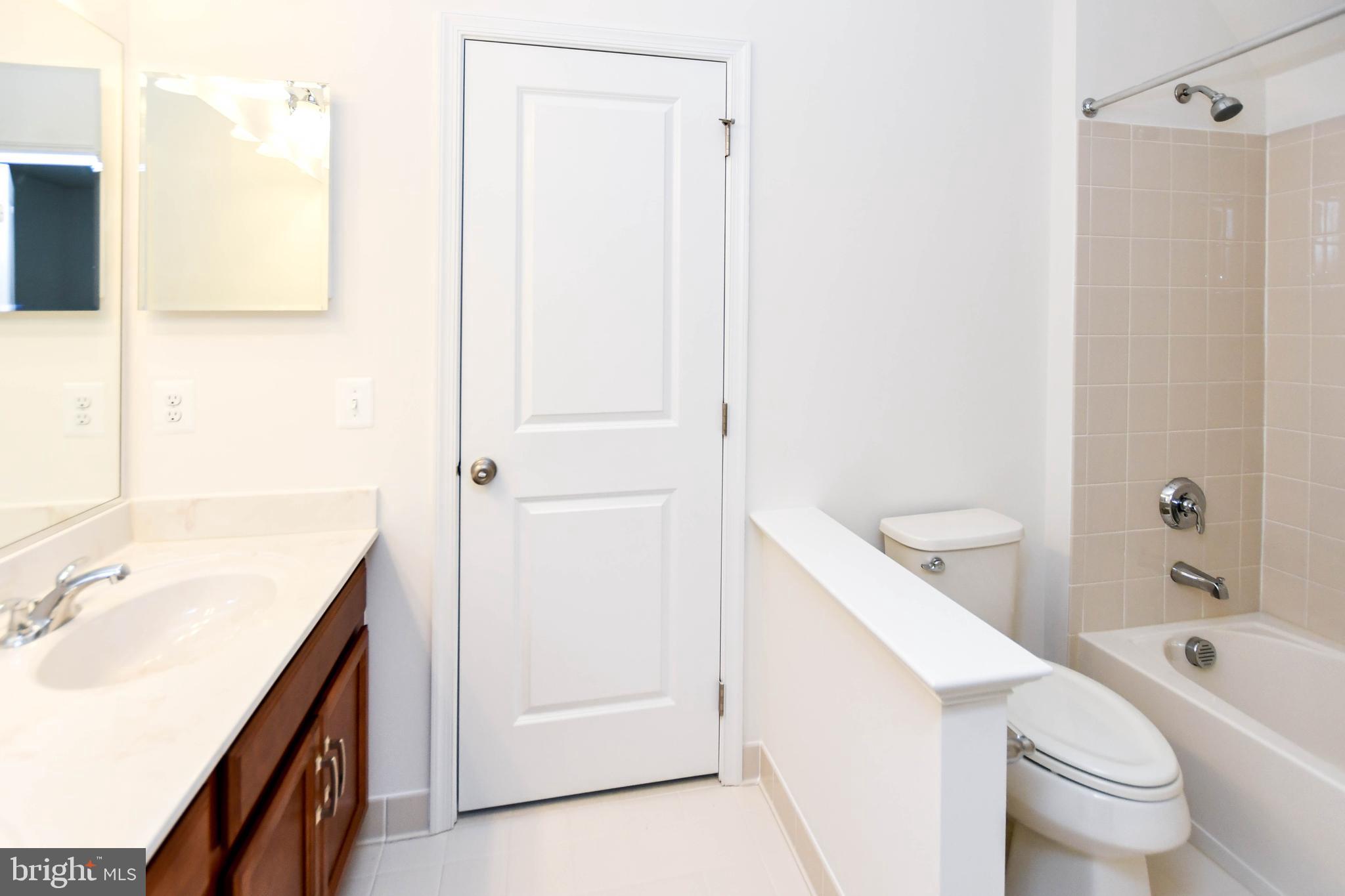 MIKLASZ PROPERTY - Residential