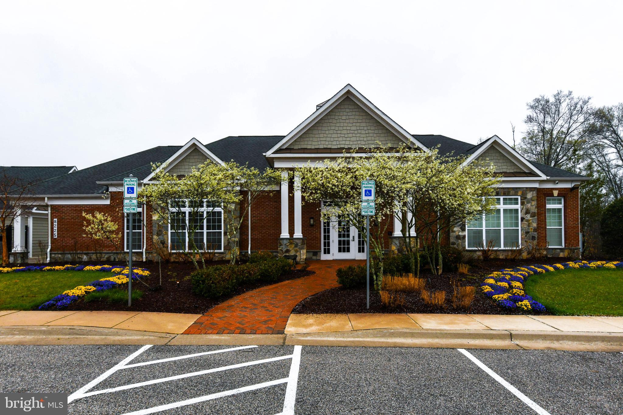 MIKLASZ PROPERTY - Residential