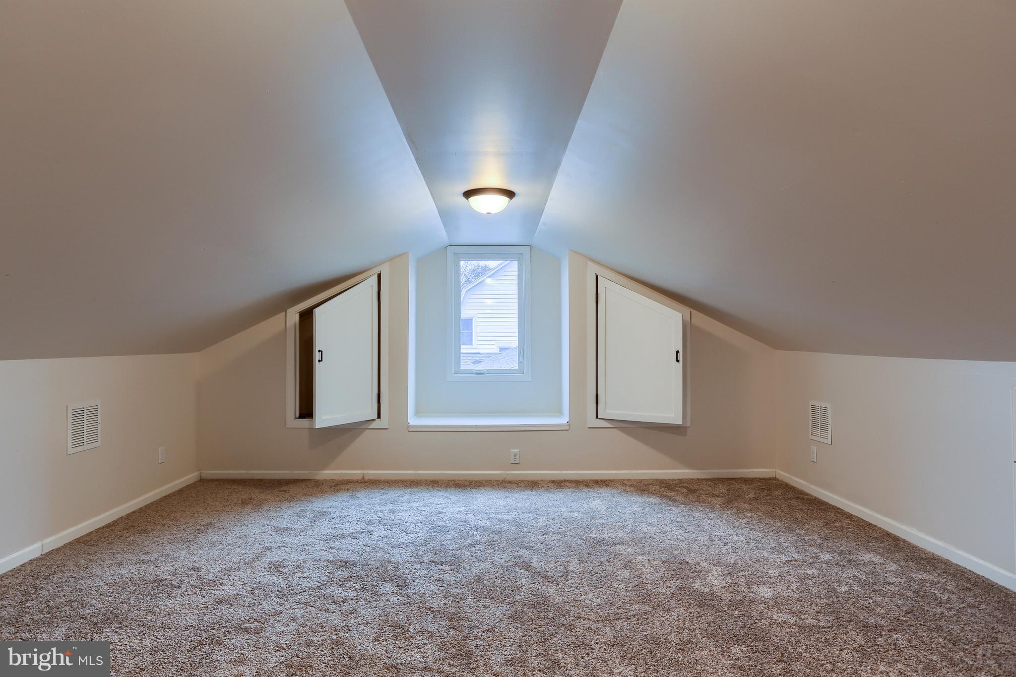 GRANDVIEW HEIGHTS - Residential