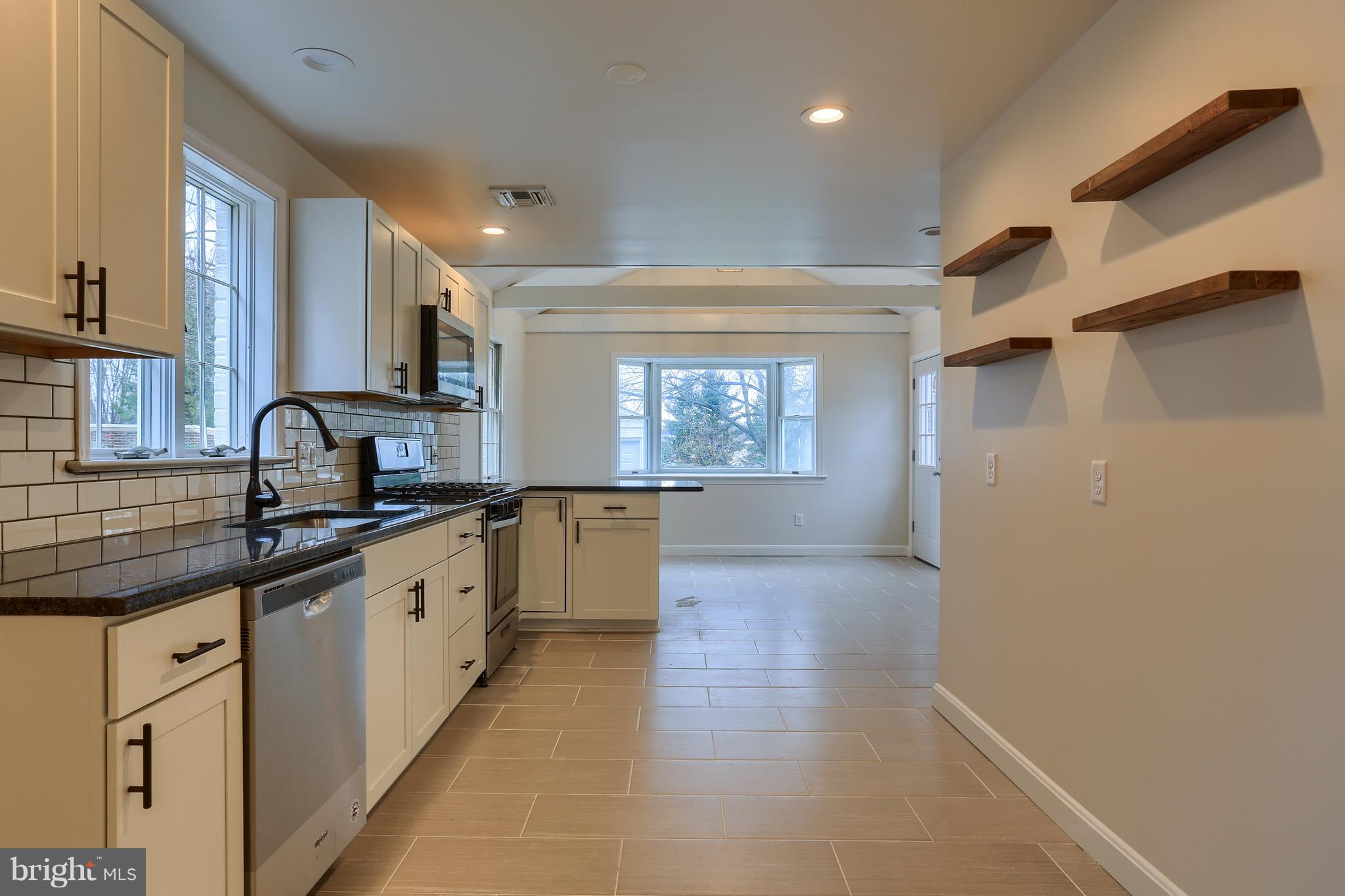 GRANDVIEW HEIGHTS - Residential