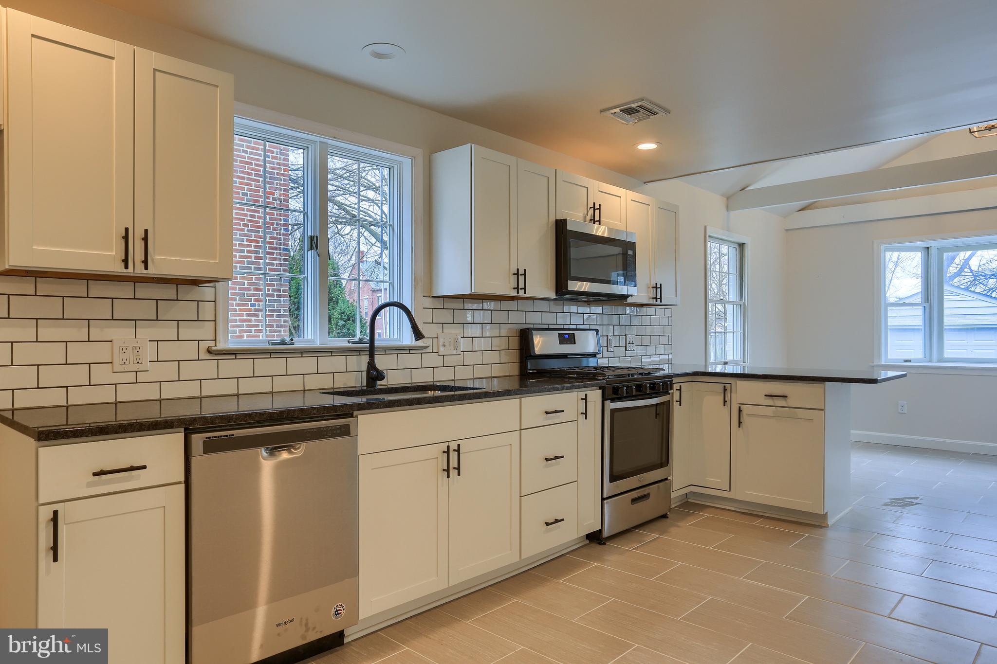 GRANDVIEW HEIGHTS - Residential