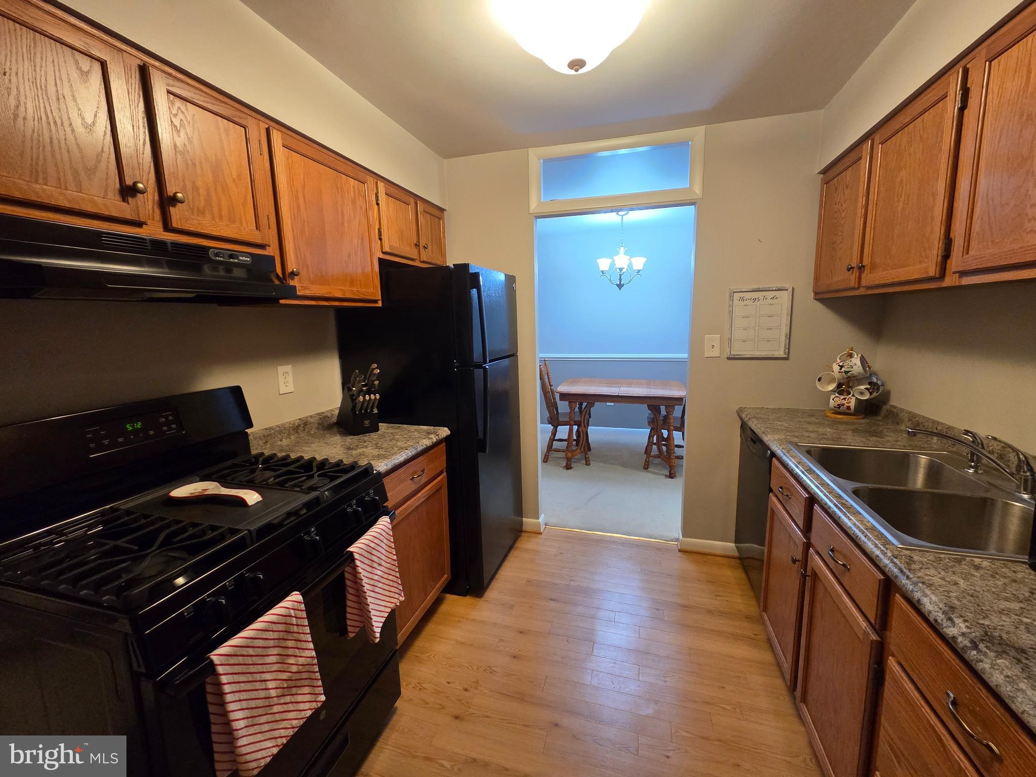 BRIGHT OAKS - Residential