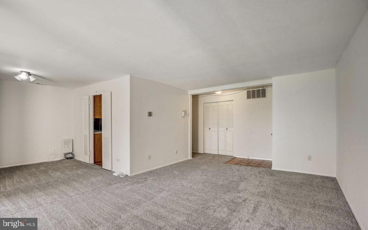 3301 HUNTLEY SQUARE DRIVE B2