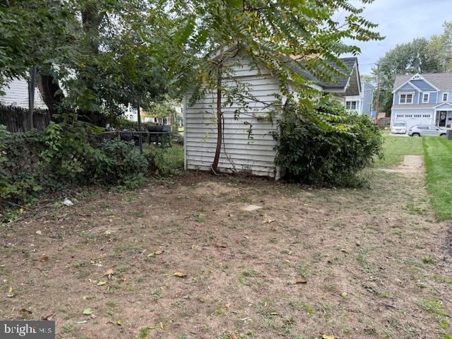 NONE AVAILABLE - Land