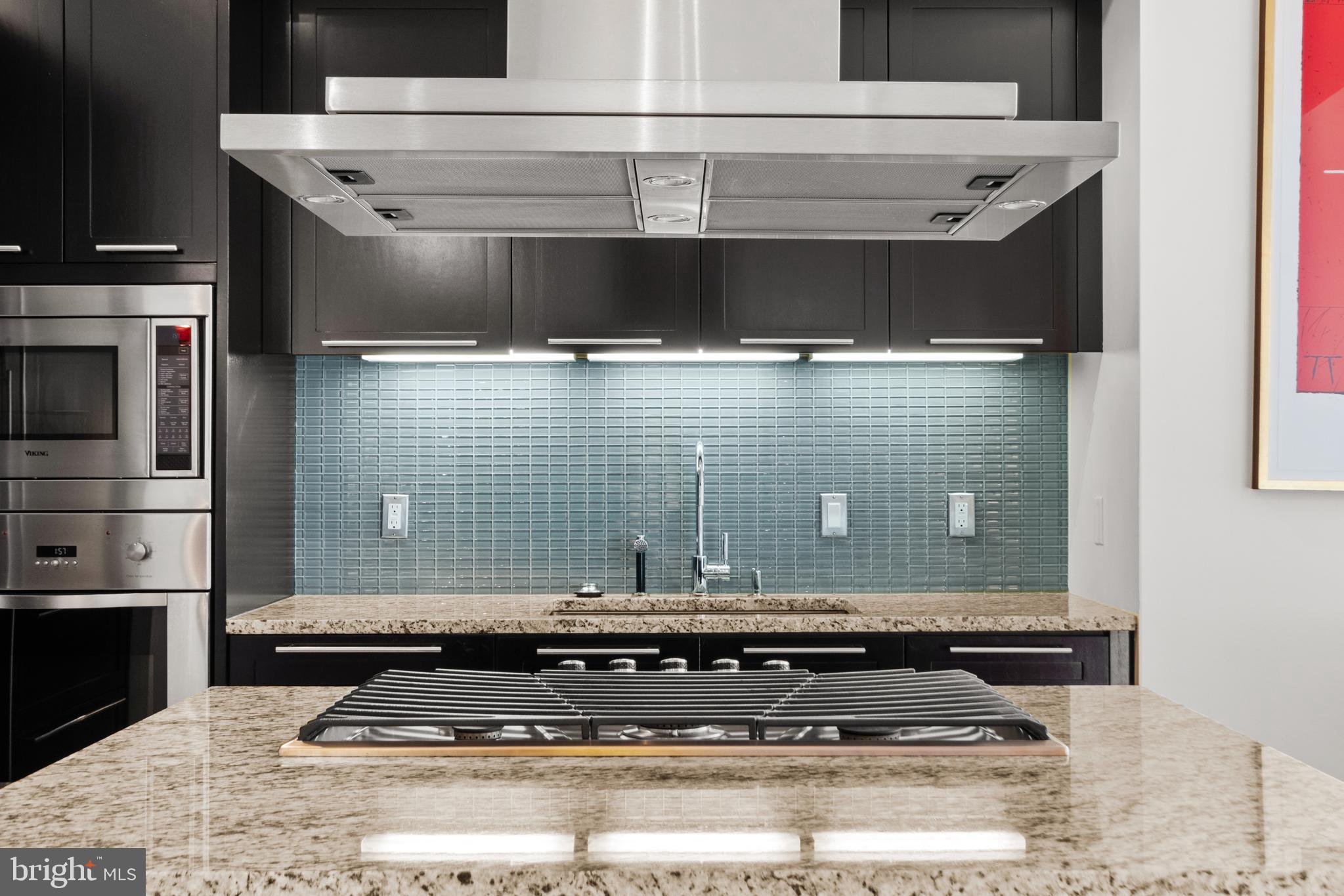 PENN SQUARE - Residential