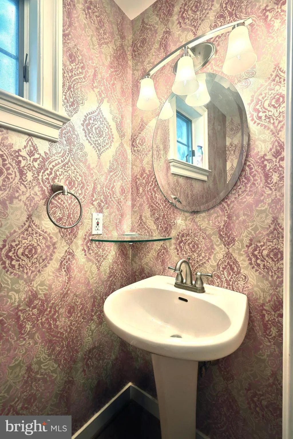 York, Pennsylvania 17403, United States, 3 Bedrooms Bedrooms, ,3 BathroomsBathrooms,Residential,Active,173020