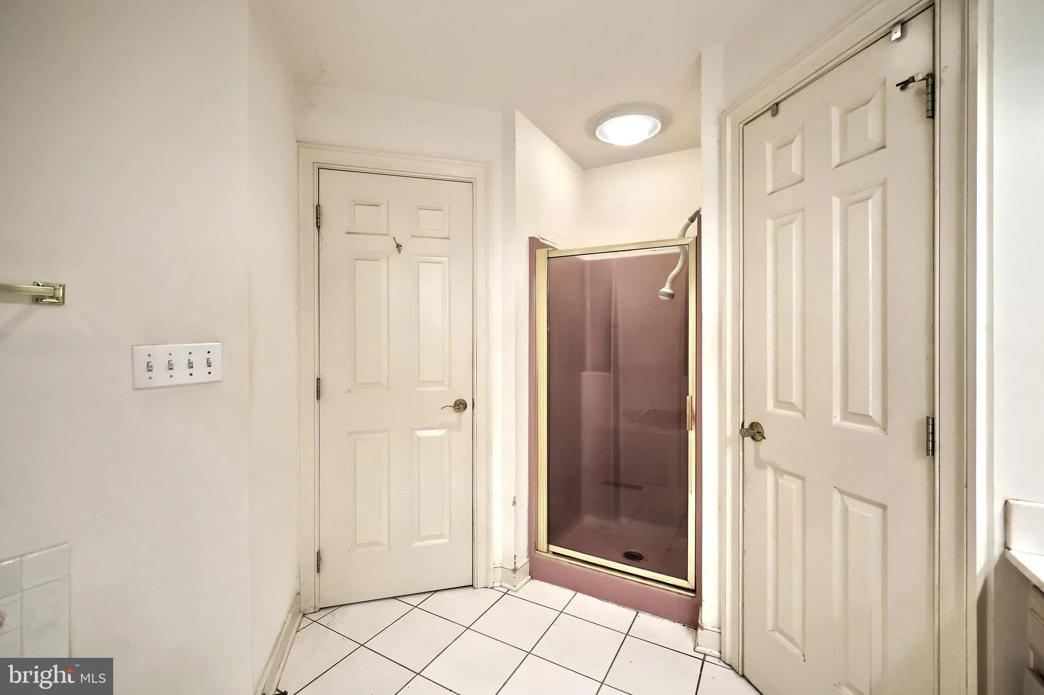 York, Pennsylvania 17403, United States, 3 Bedrooms Bedrooms, ,3 BathroomsBathrooms,Residential,Active,173020