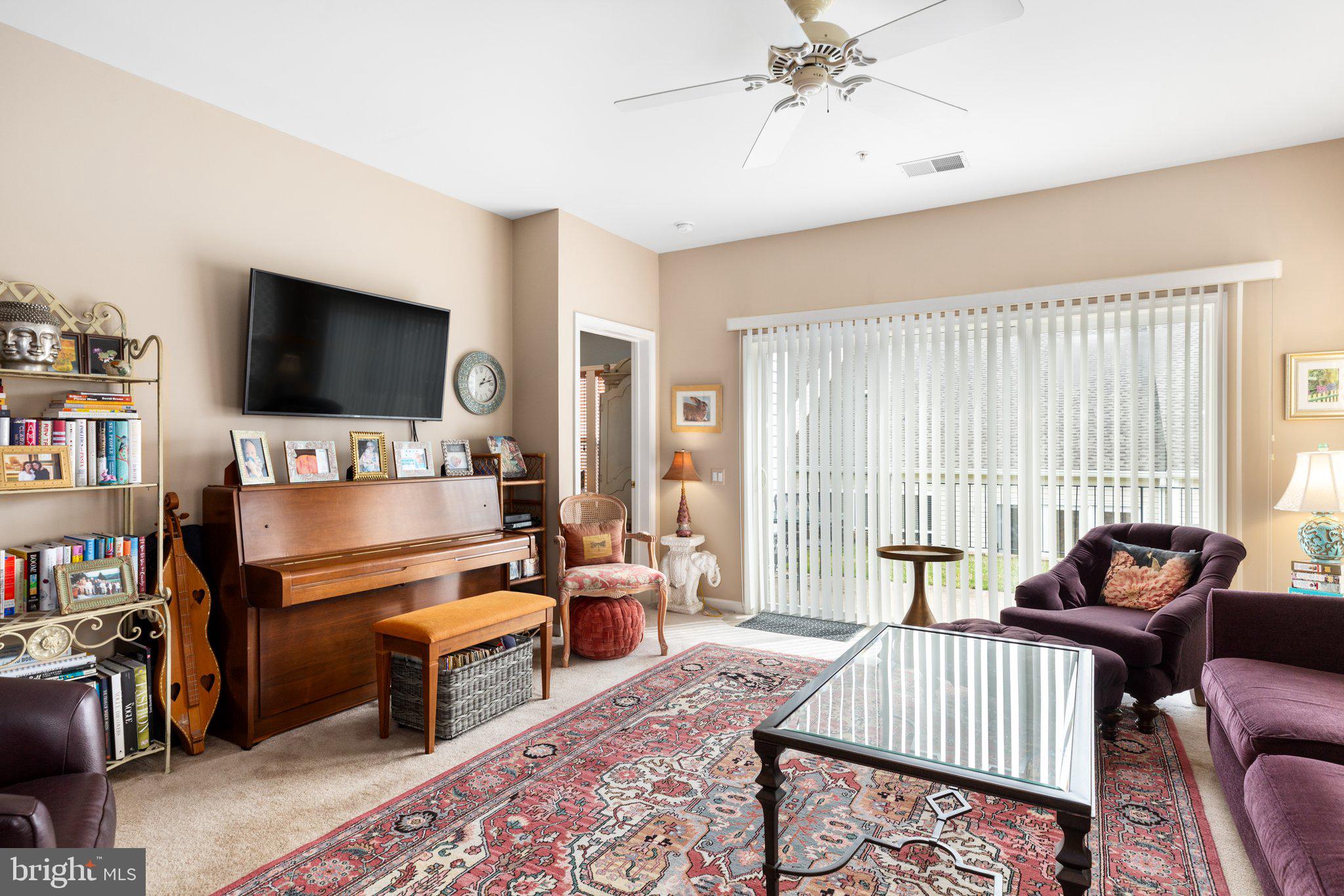 FALLS RUN - Residential