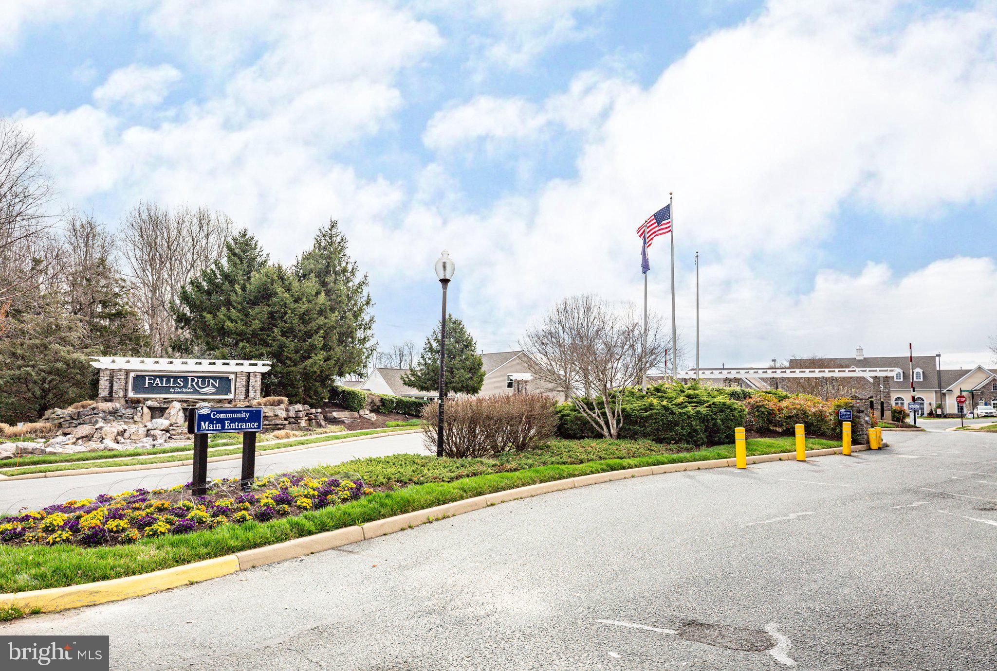 FALLS RUN - Residential