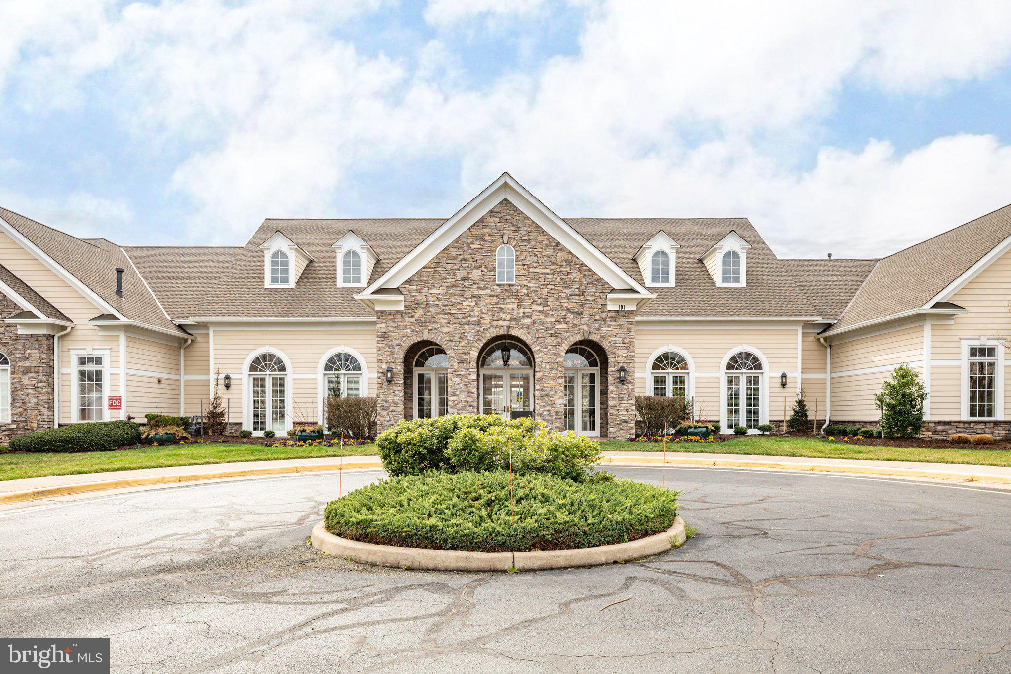 FALLS RUN - Residential