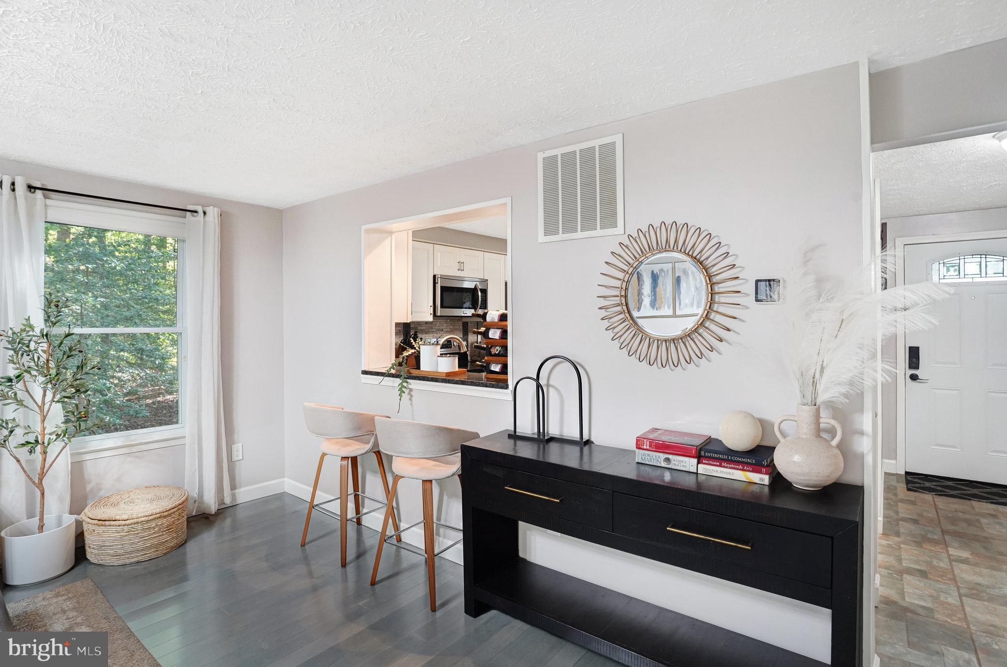 MONTCLAIR ST4 - Residential