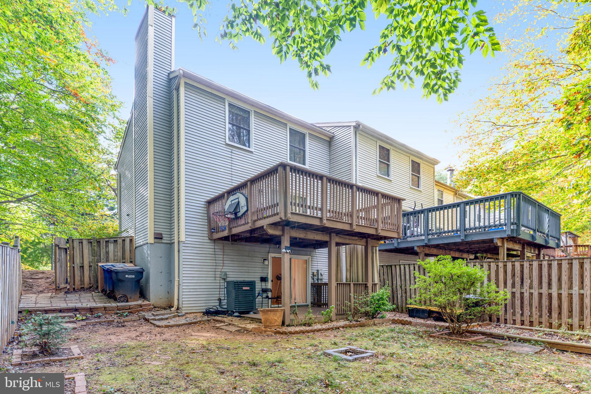 MONTCLAIR ST4 - Residential