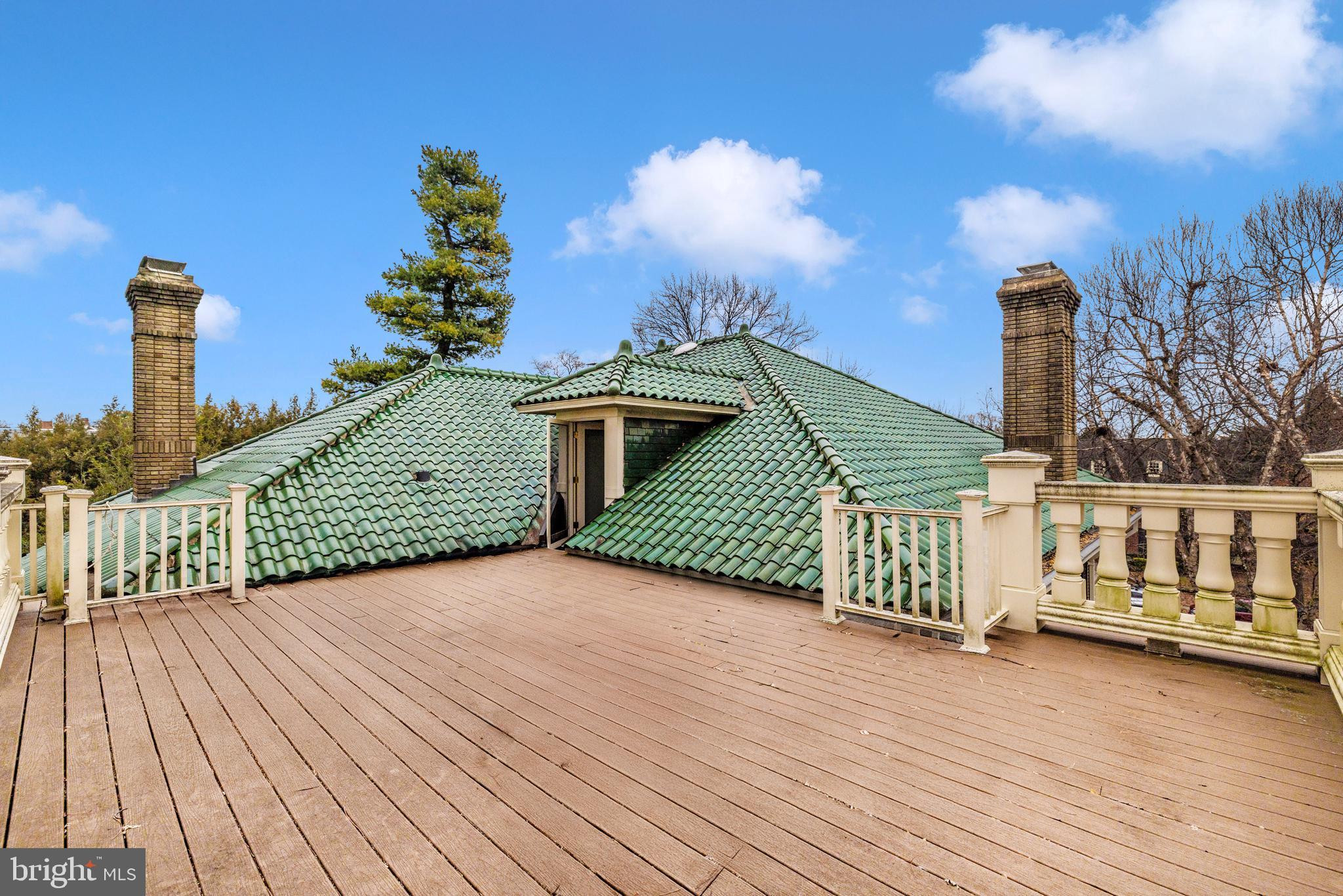 BAKER PARK - Residential