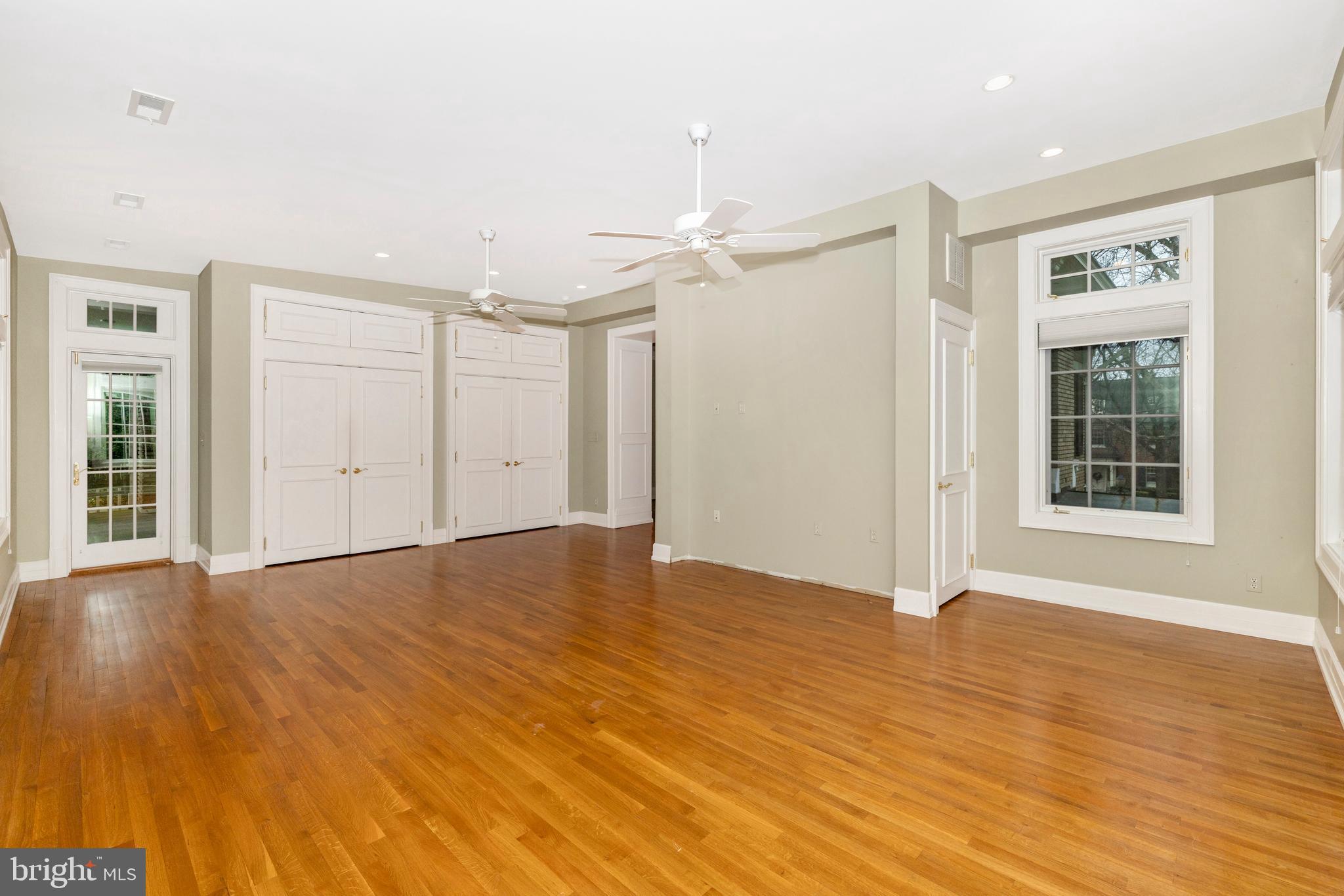 BAKER PARK - Residential