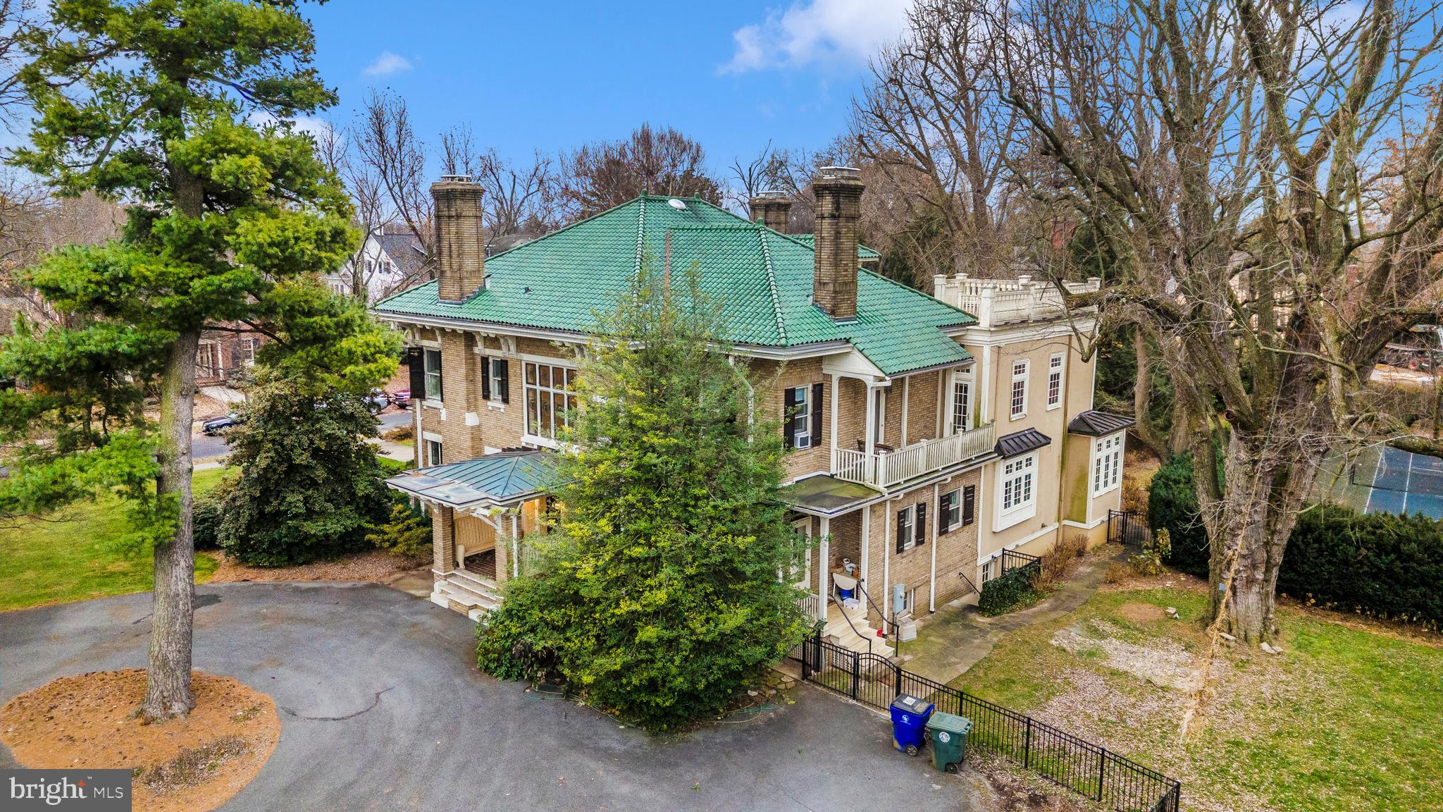 BAKER PARK - Residential