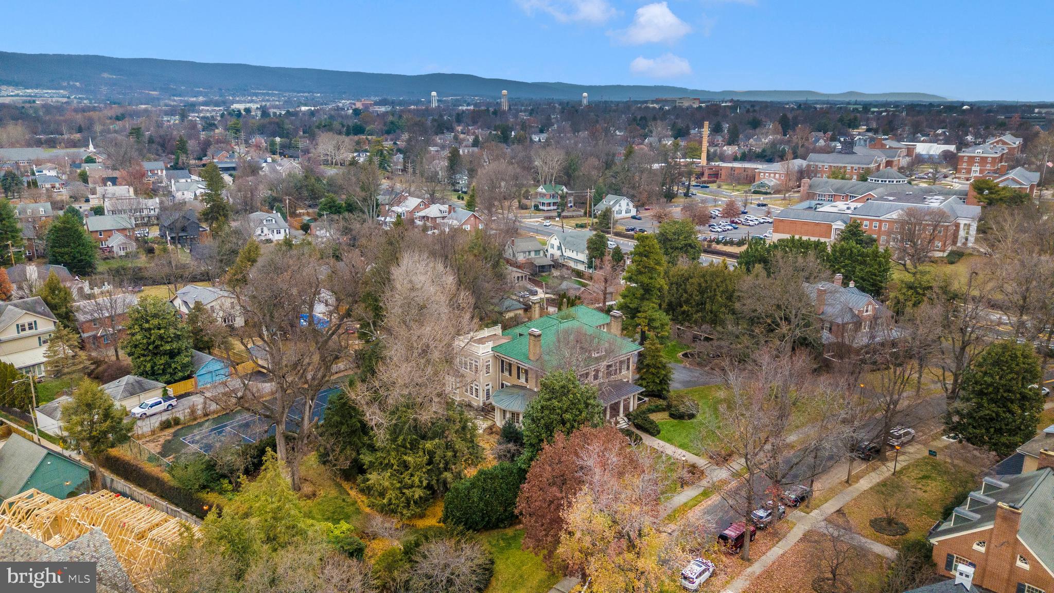 BAKER PARK - Residential