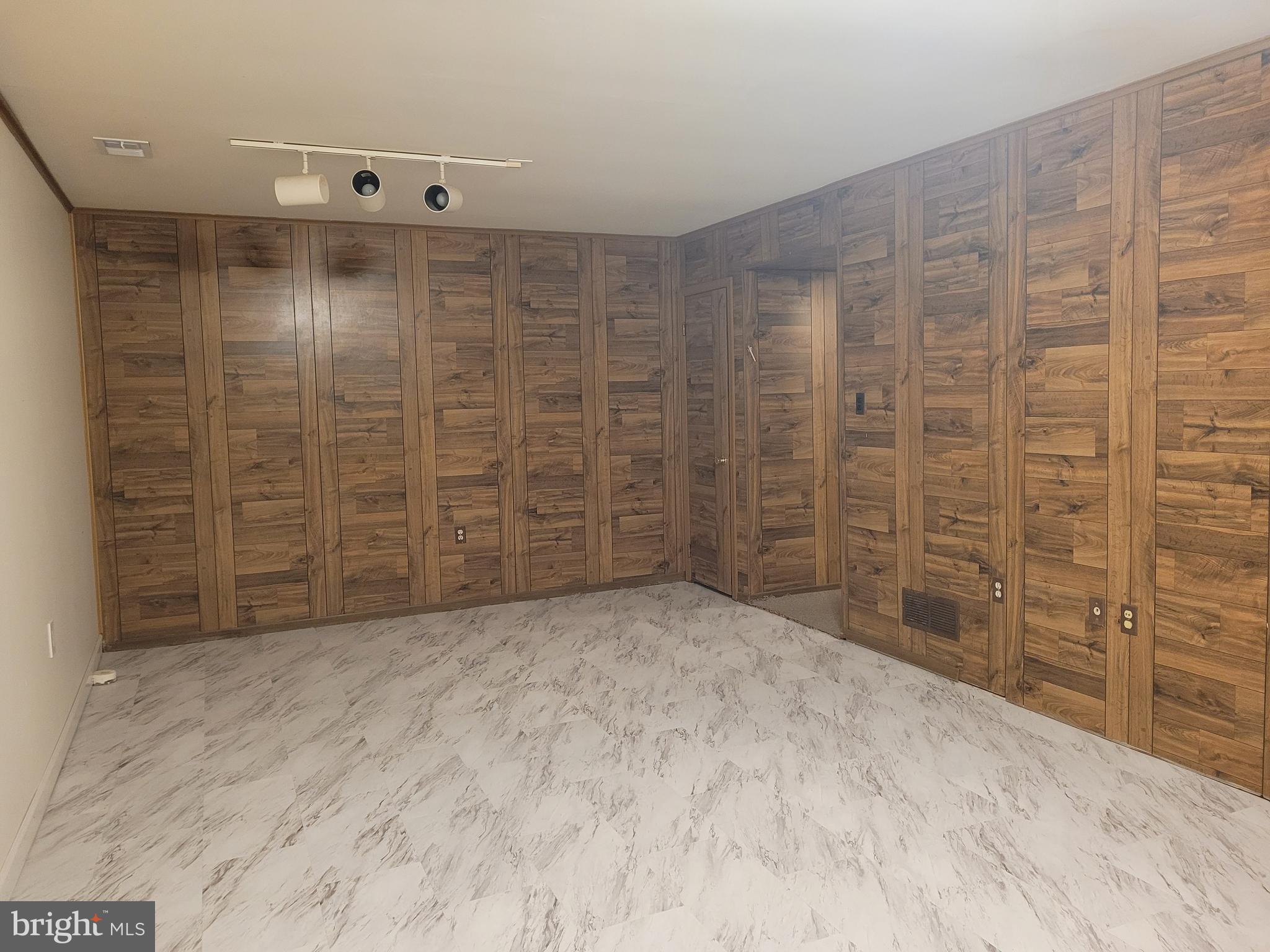 CHESWOLDE - Residential