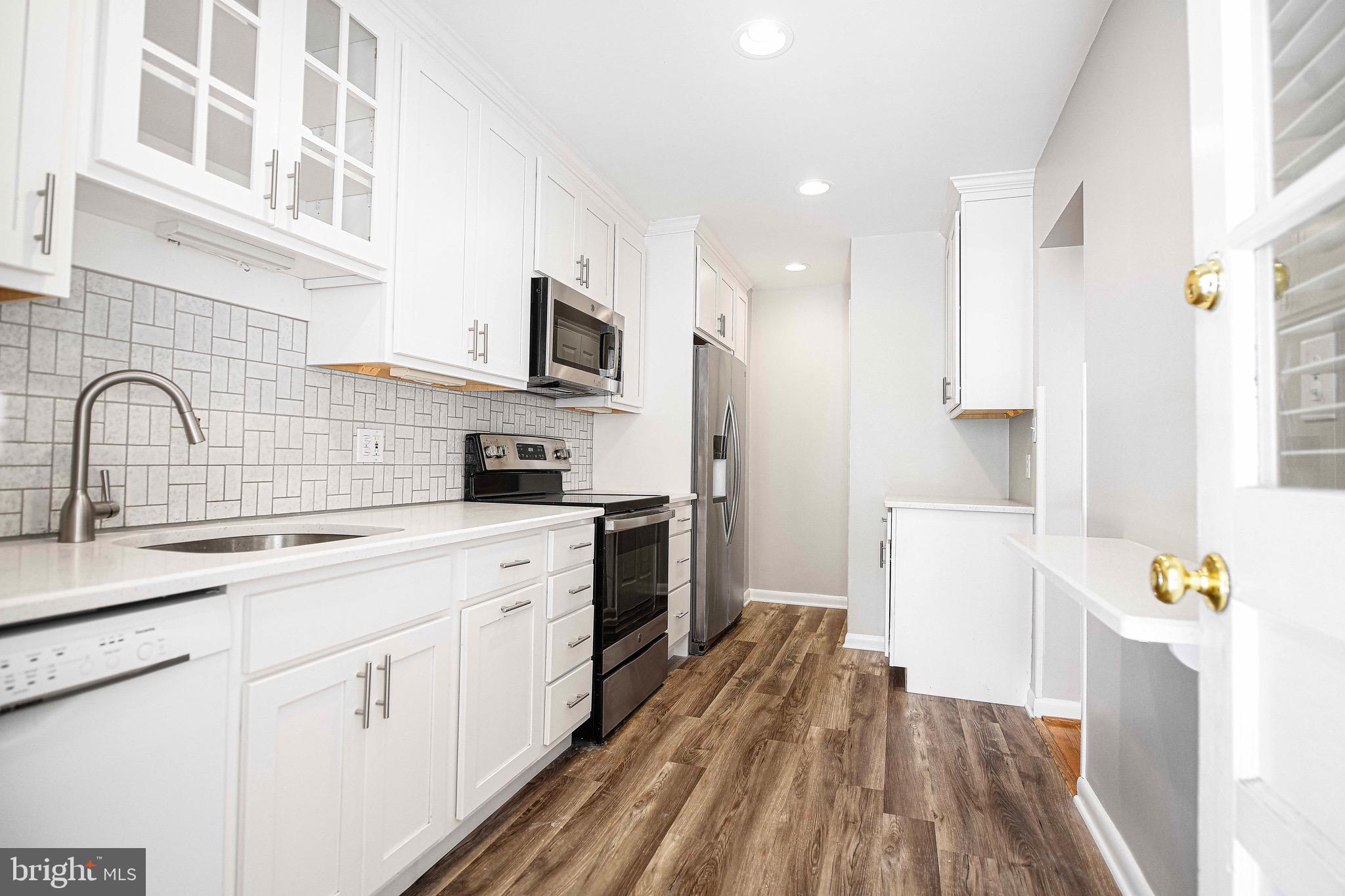 OAKLEIGH - Residential