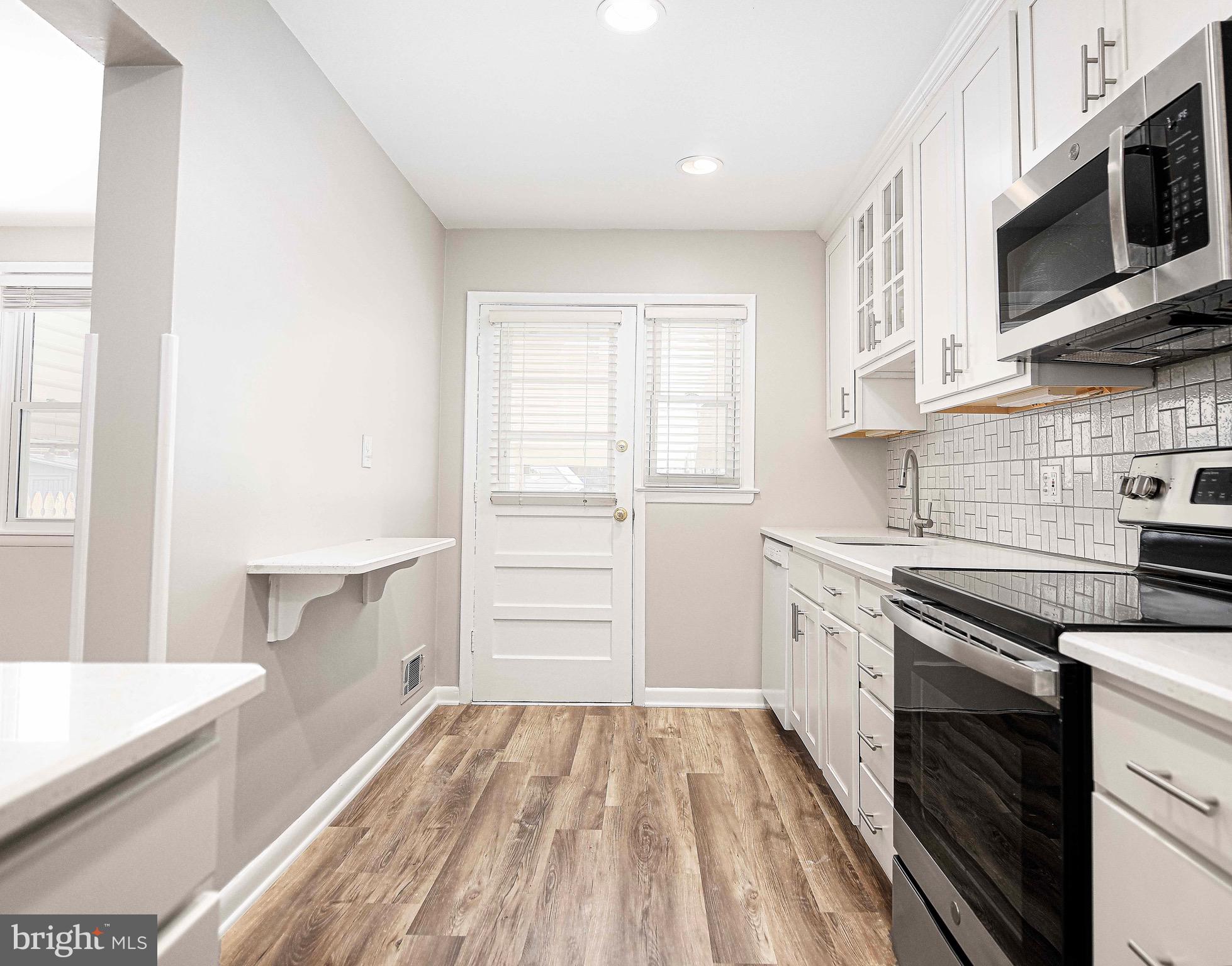 OAKLEIGH - Residential