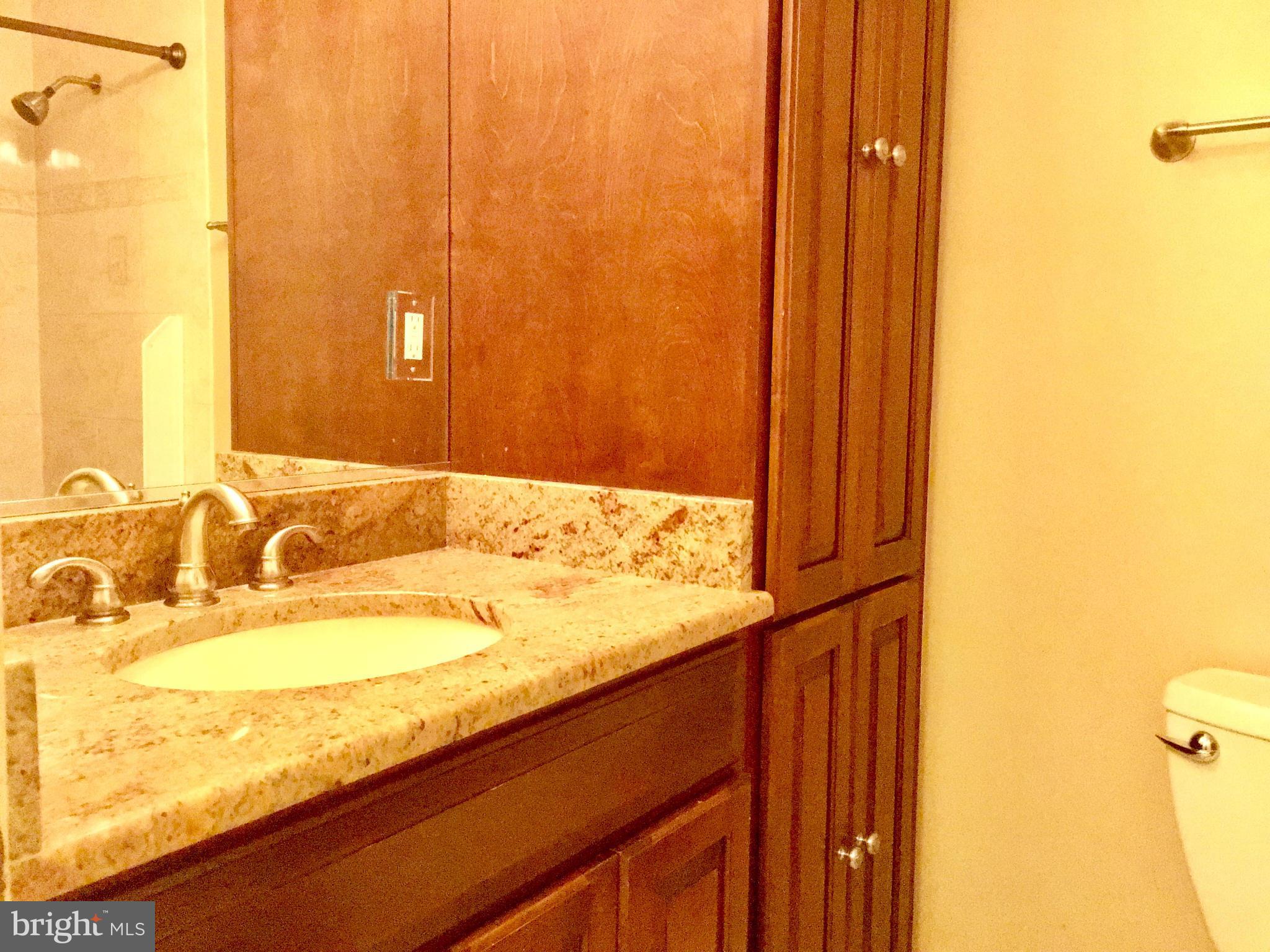 STERLING - Residential Lease