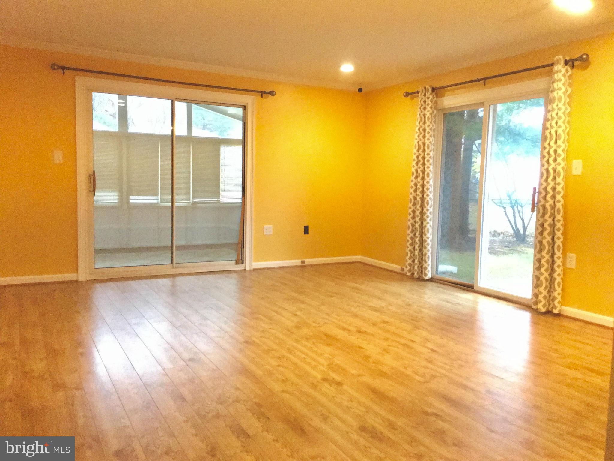 STERLING - Residential Lease