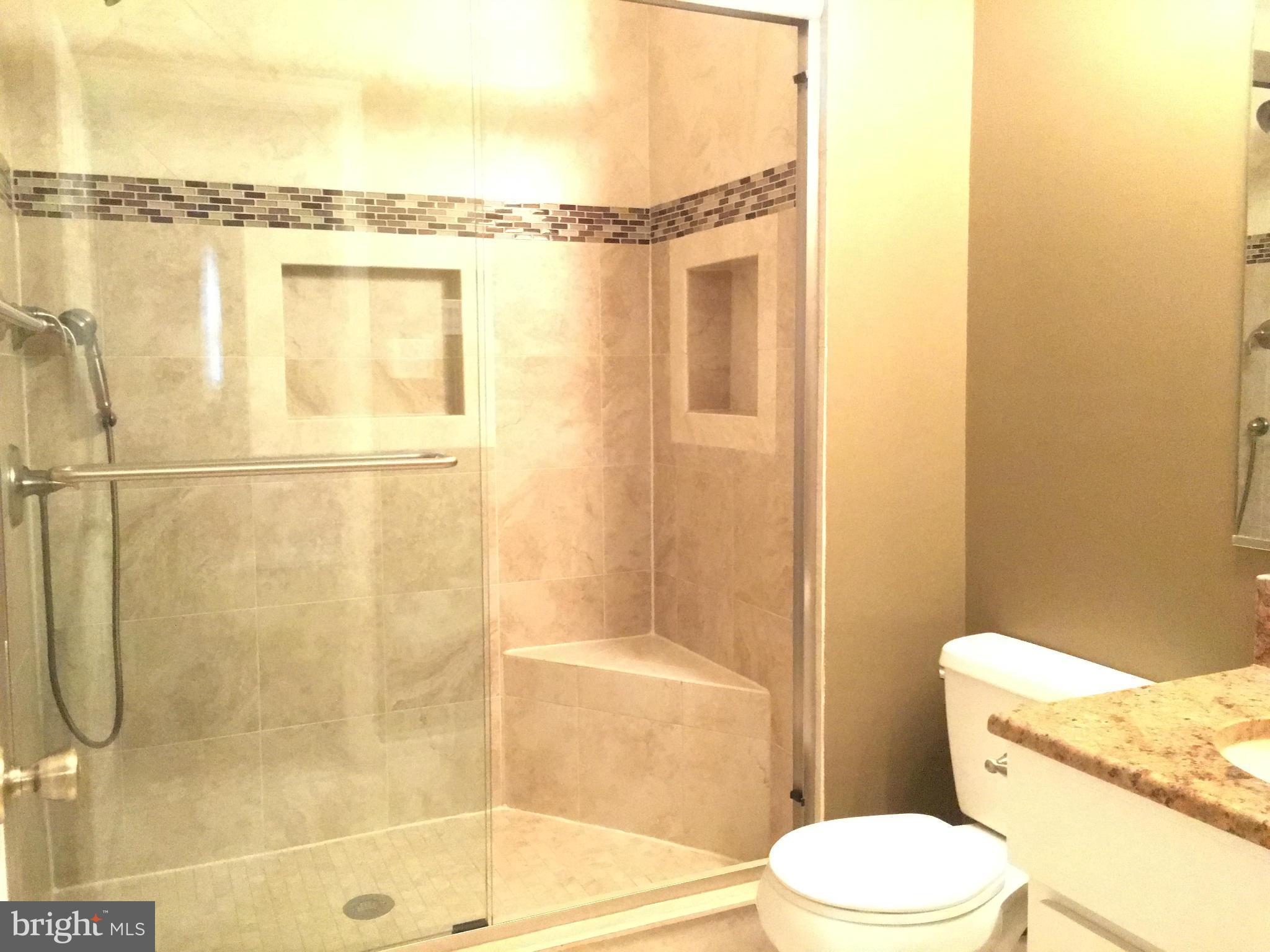 STERLING - Residential Lease